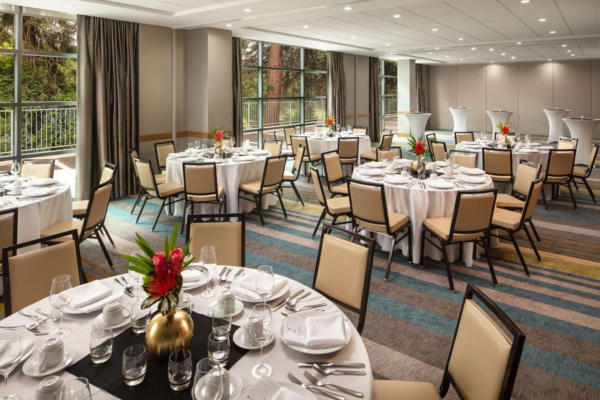 Hyatt House San Jose/Cupertino interior in Cupertino, CA — gallery photo 2