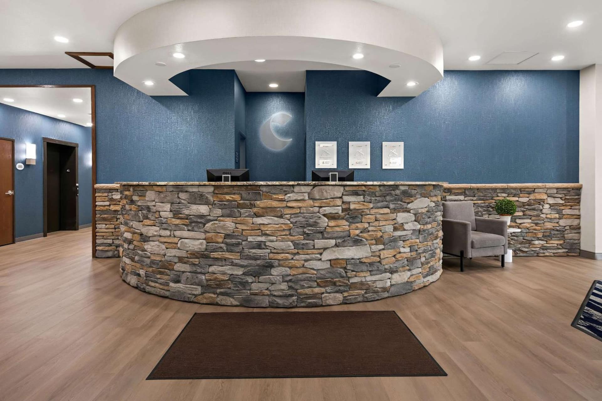 Comfort Suites Hudson I-94 gallery photo in Hudson, WI — image 5