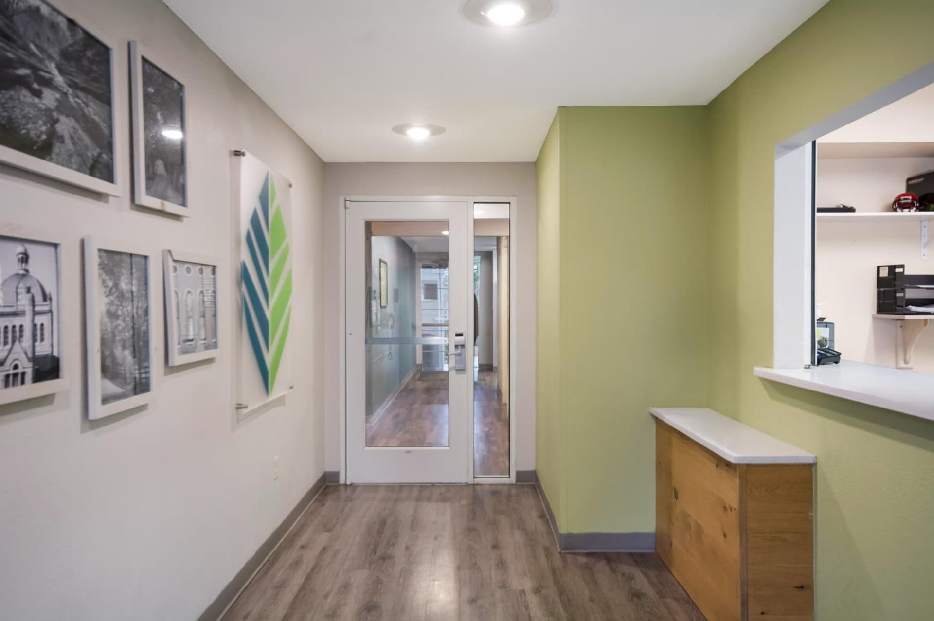 WoodSpring Suites Johnson City gallery photo in Johnson City, TN — image 6