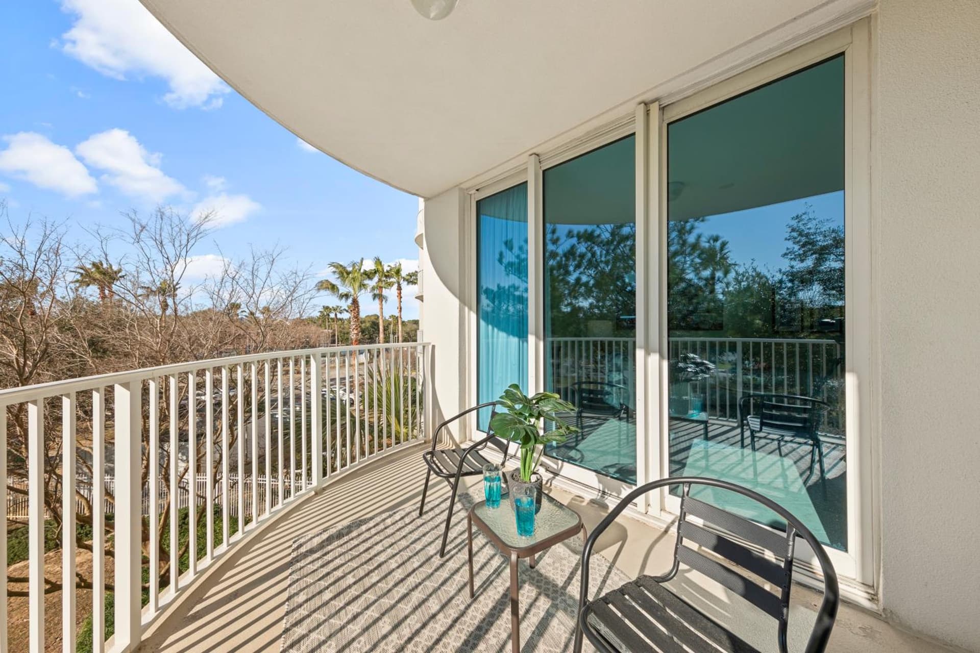Entire Condo - Palms of Destin Paradise featured exterior or lobby in Destin, FL — similar hotel