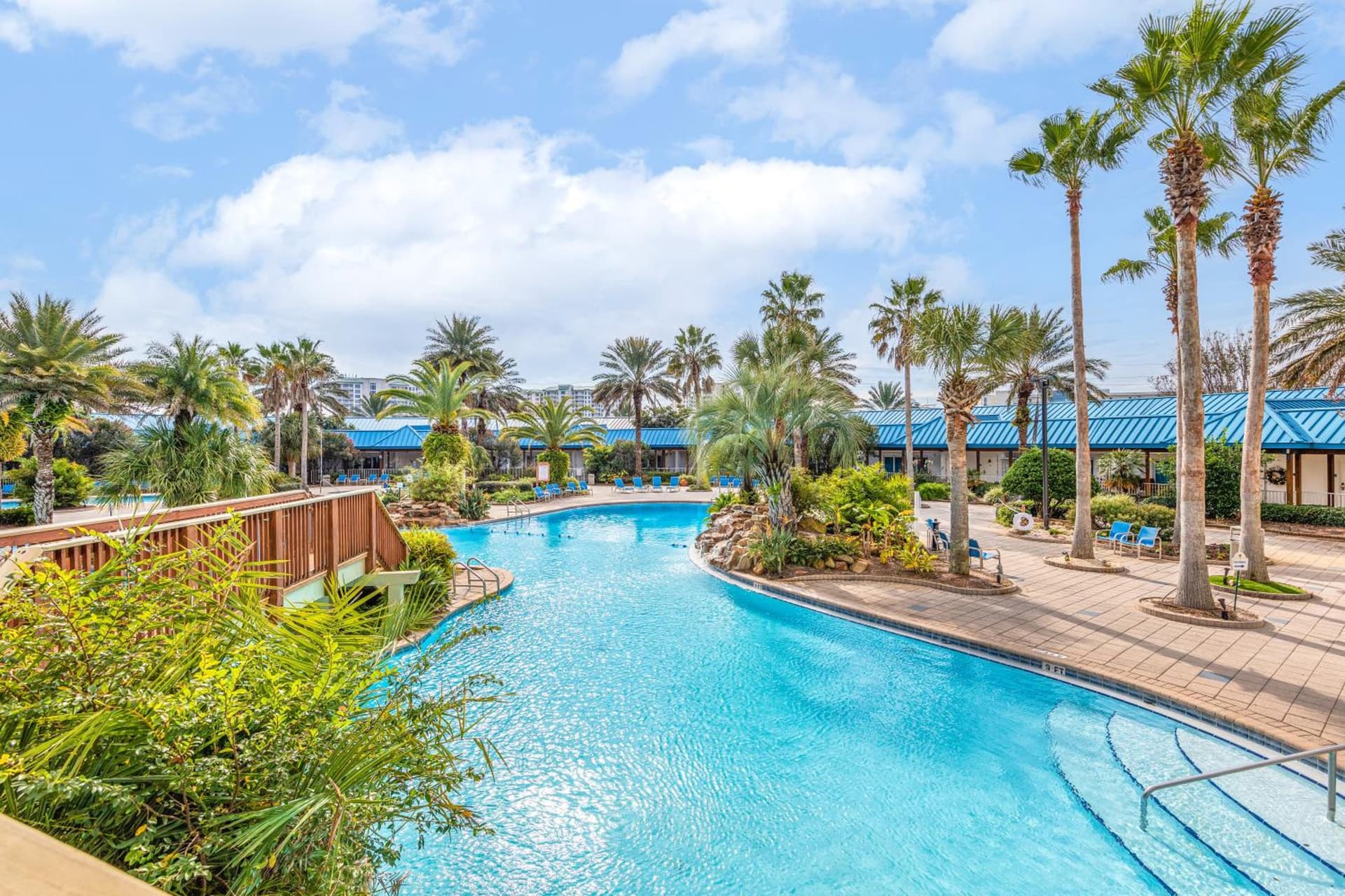Entire Condo - Palms of Destin Paradise interior in Destin, FL — gallery photo 2