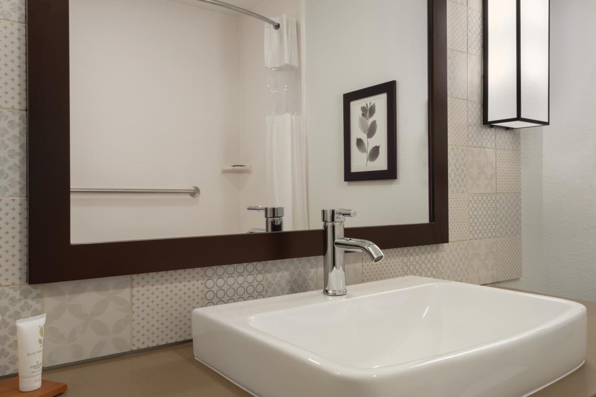 Country Inn & Suites by Radisson, Oklahoma City - Bricktown, OK gallery photo in Oklahoma City, OK — image 9