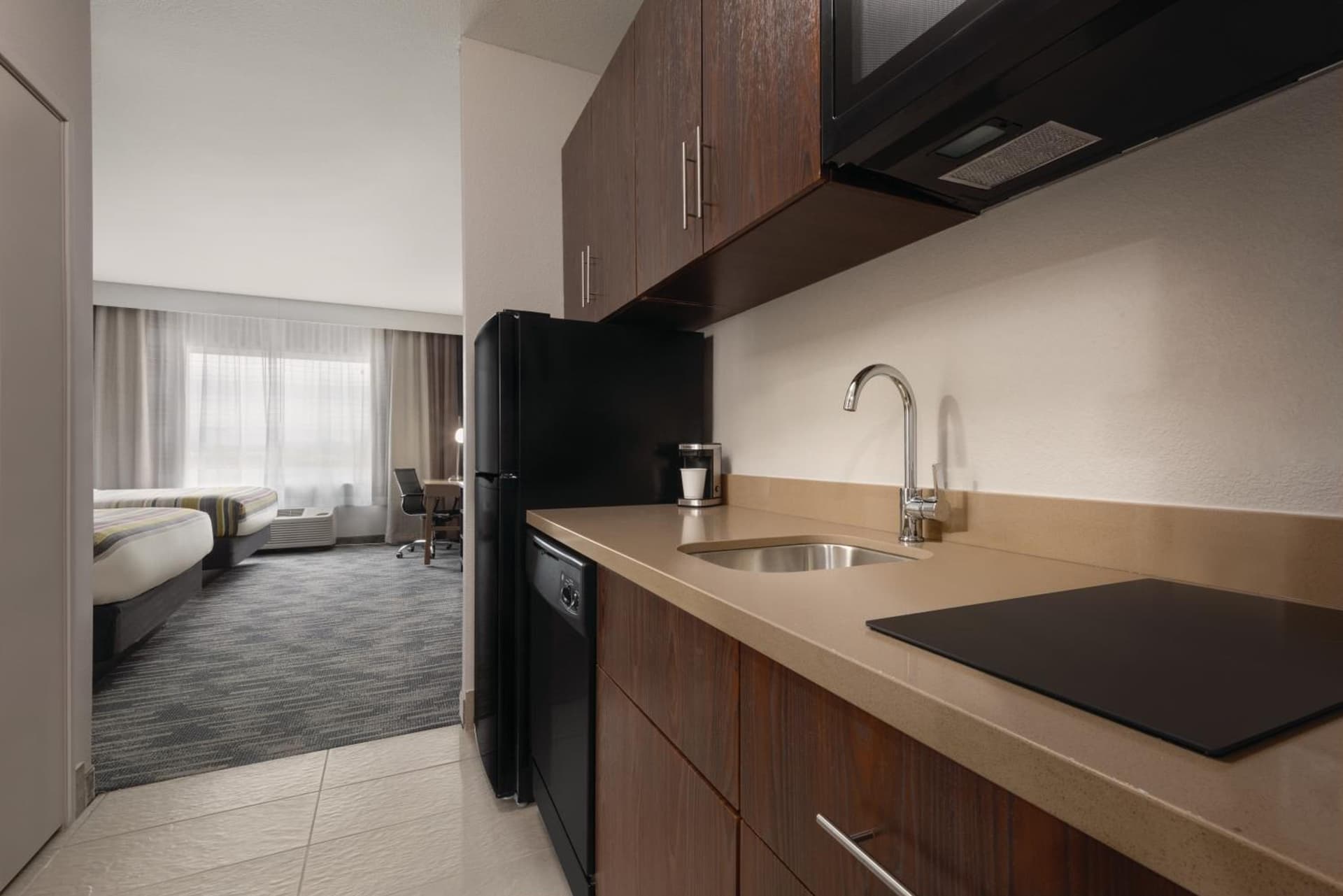 Country Inn & Suites by Radisson, Oklahoma City - Bricktown, OK gallery photo in Oklahoma City, OK — image 8