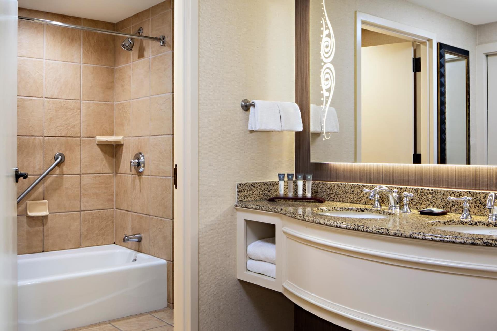 Gaylord Texan Resort and Convention Center gallery photo in Grapevine, TX — image 82