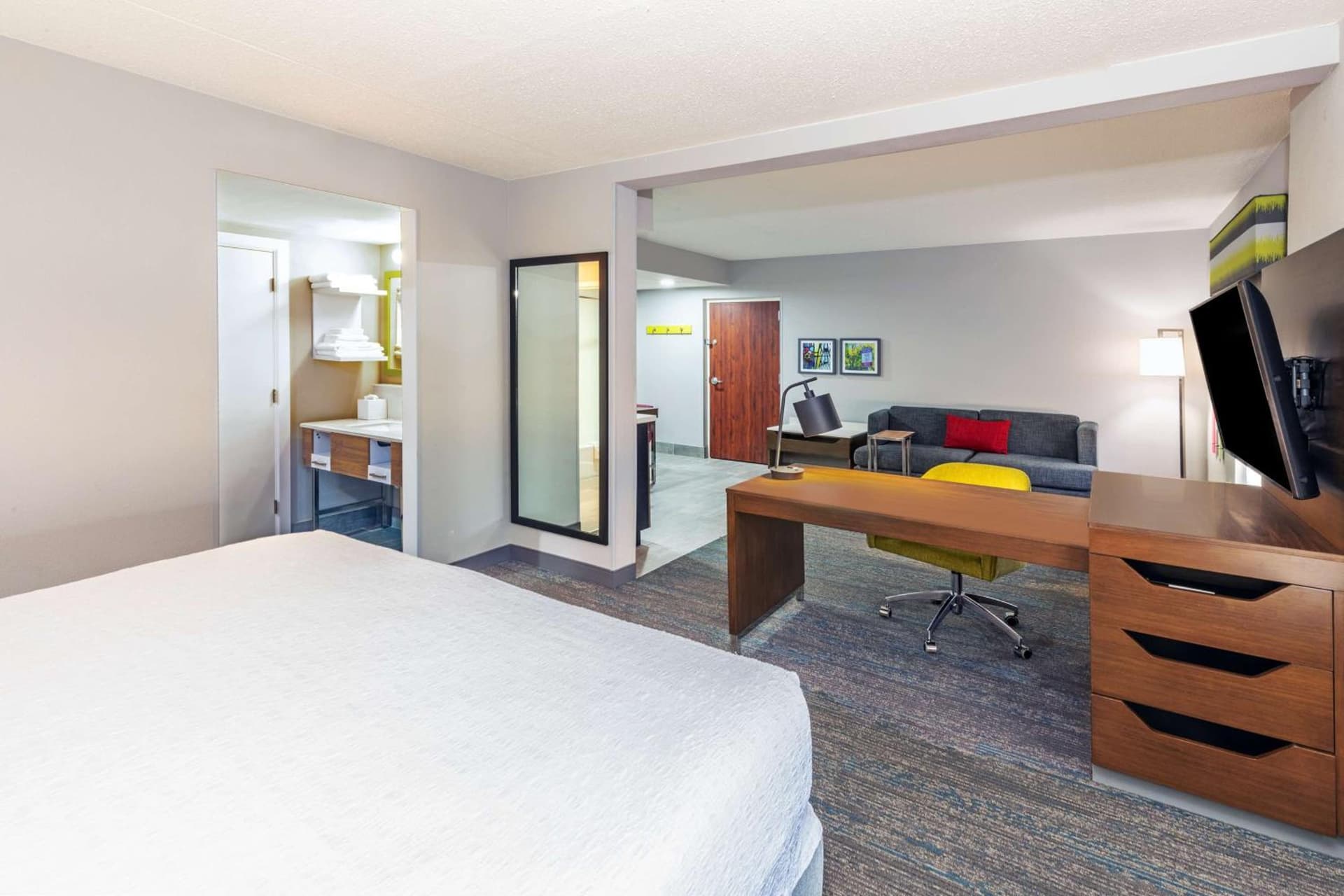 Hampton Inn & Suites Tulsa-Woodland Hills gallery photo in Tulsa, OK — image 25