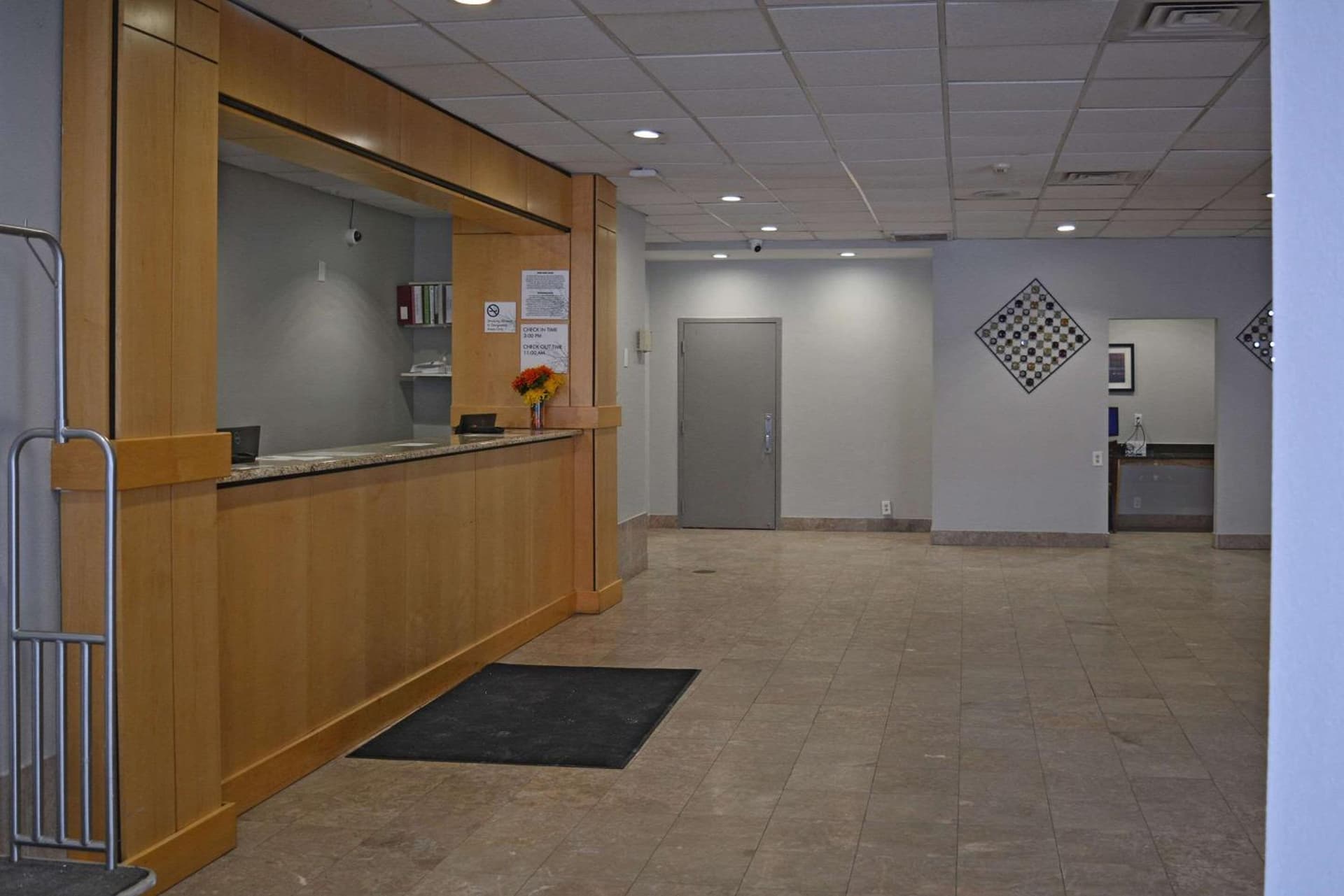 Quality Inn & Suites Syracuse - Carrier Circle property views in East Syracuse, NY — gallery photo 3