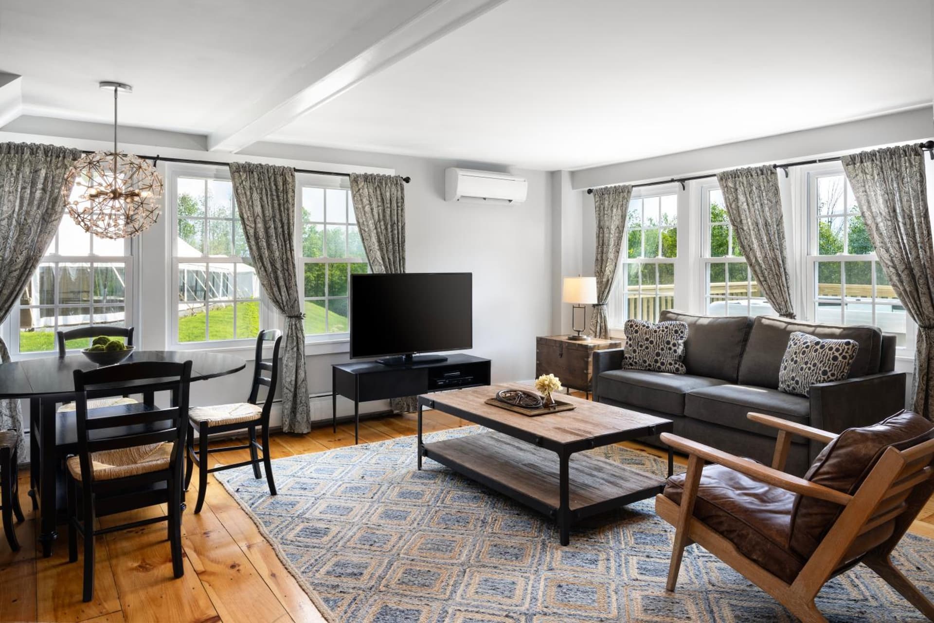The Equinox Golf Resort & Spa gallery photo in Manchester — image 83