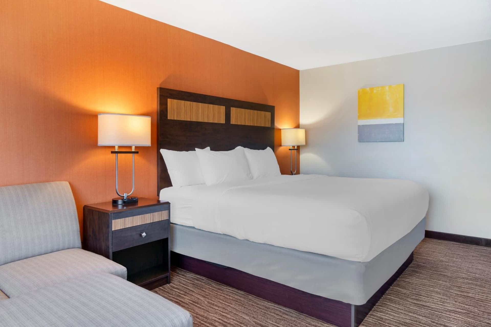 Comfort Inn & Suites Danbury-Bethel gallery photo in Danbury, CT — image 47