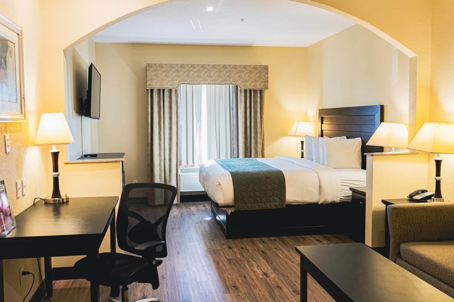 Grander Inn & Suites by IHG gallery photo in Tyler, TX — image 18