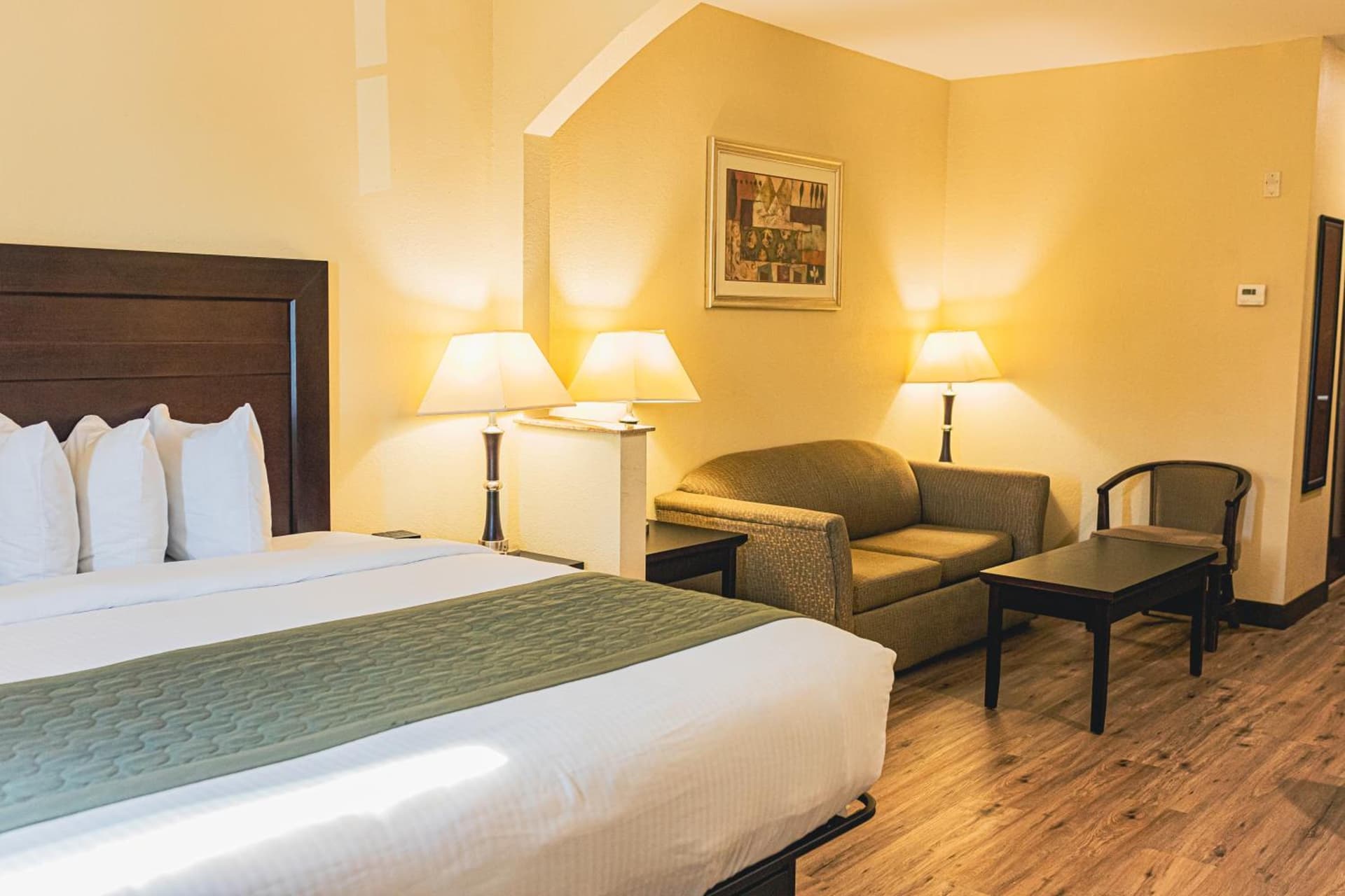 Grander Inn & Suites by IHG gallery photo in Tyler, TX — image 29