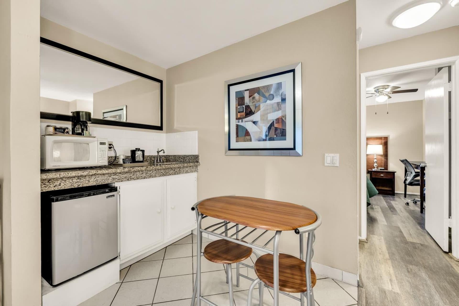 Scottish Fairway Inn interior in Monterey, CA — gallery photo 2