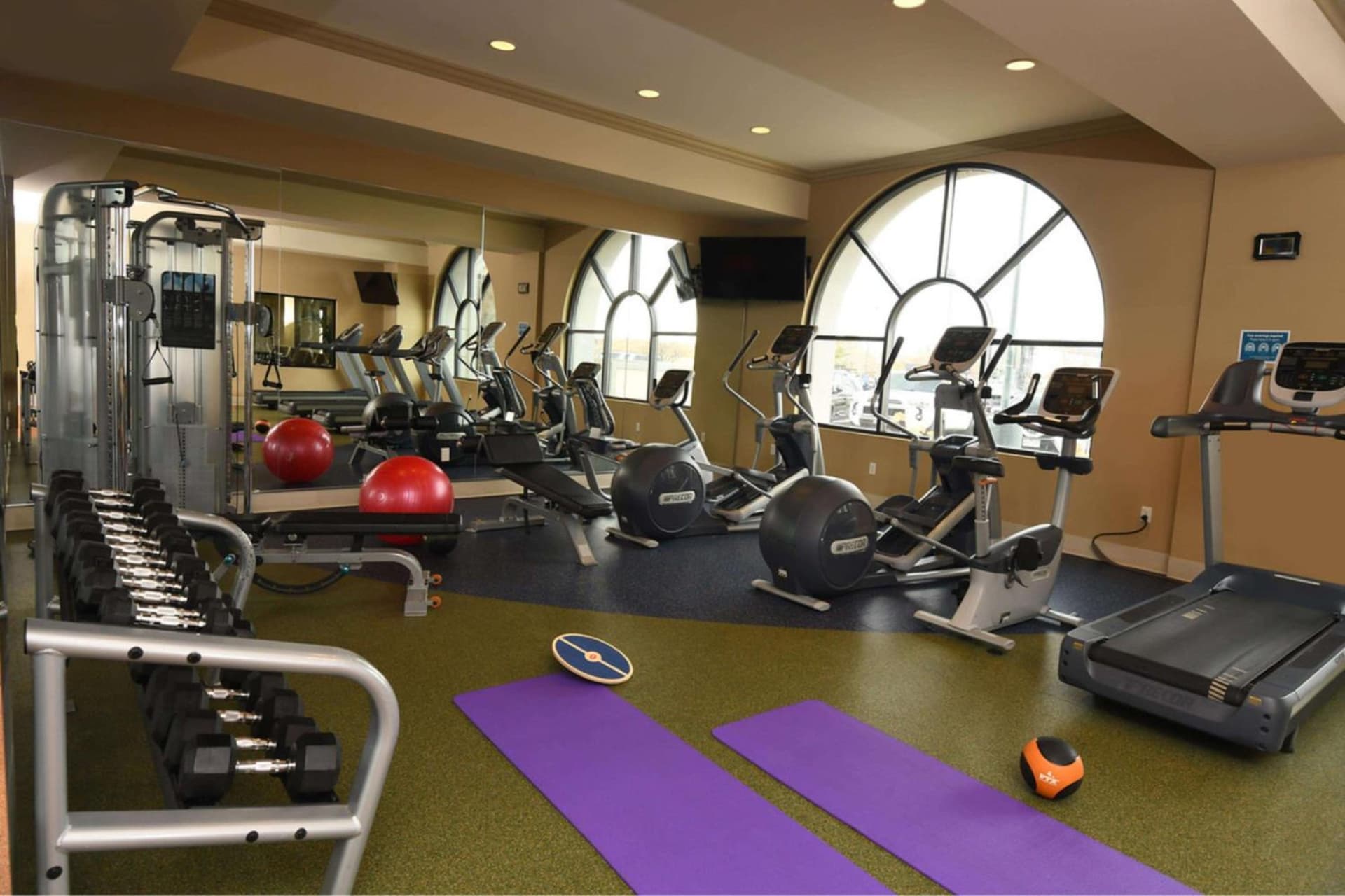 Woolley's Classic Suites gallery photo in Aurora, CO — image 35