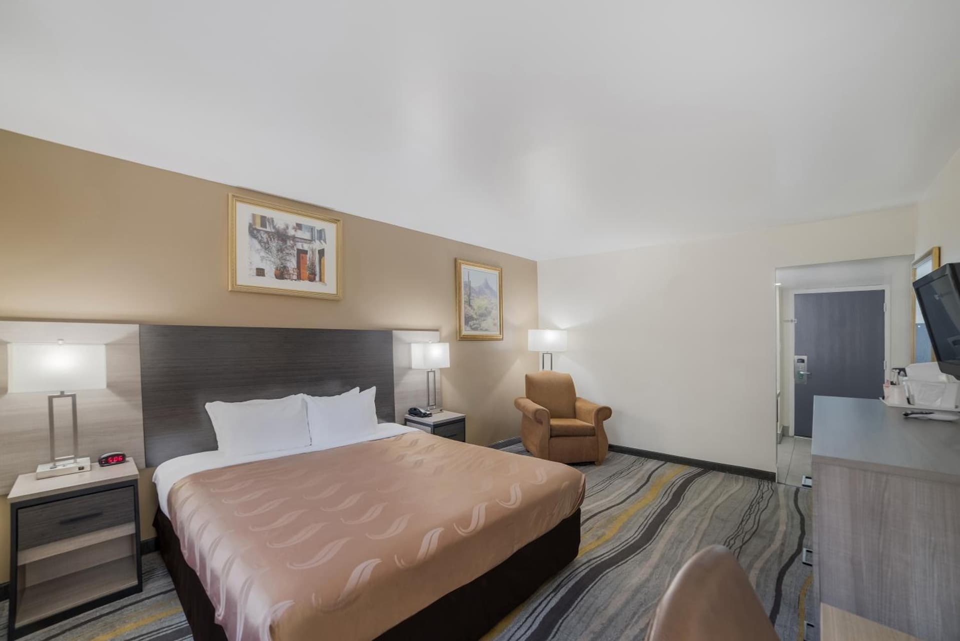 Quality Inn & Suites Goodyear - Phoenix West gallery photo in Goodyear, AZ — image 33