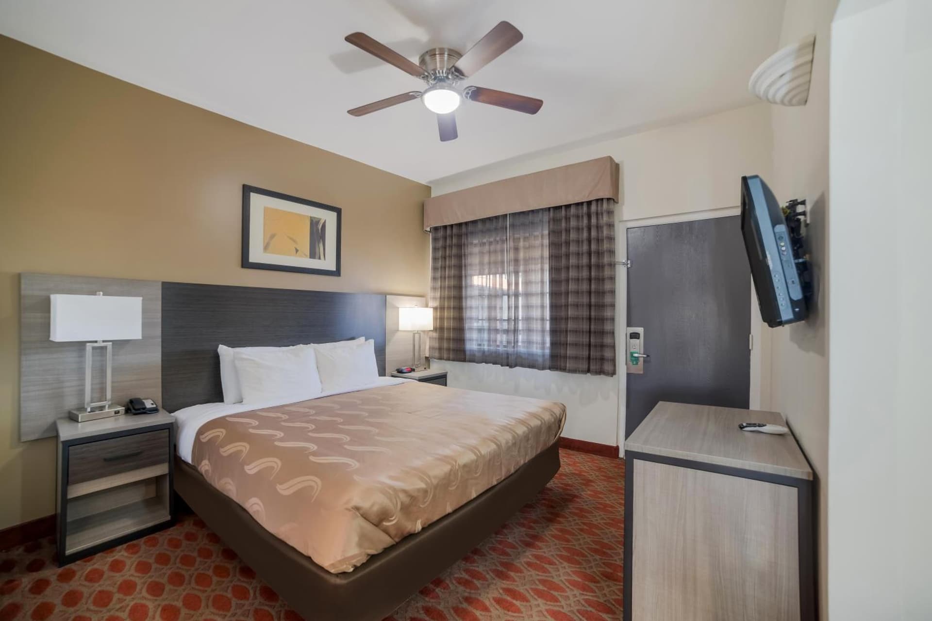 Quality Inn & Suites Goodyear - Phoenix West gallery photo in Goodyear, AZ — image 5