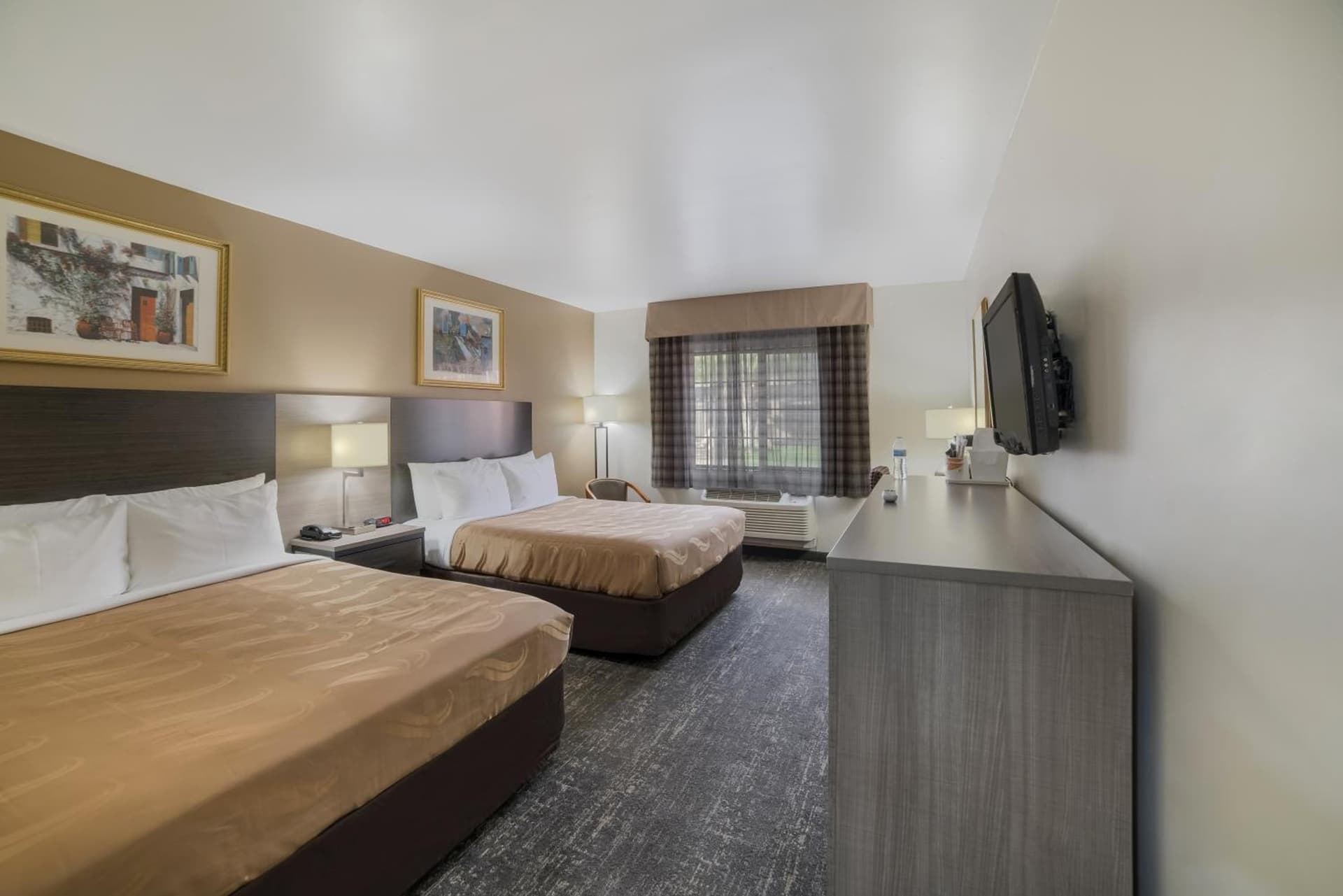 Quality Inn & Suites Goodyear - Phoenix West gallery photo in Goodyear, AZ — image 6