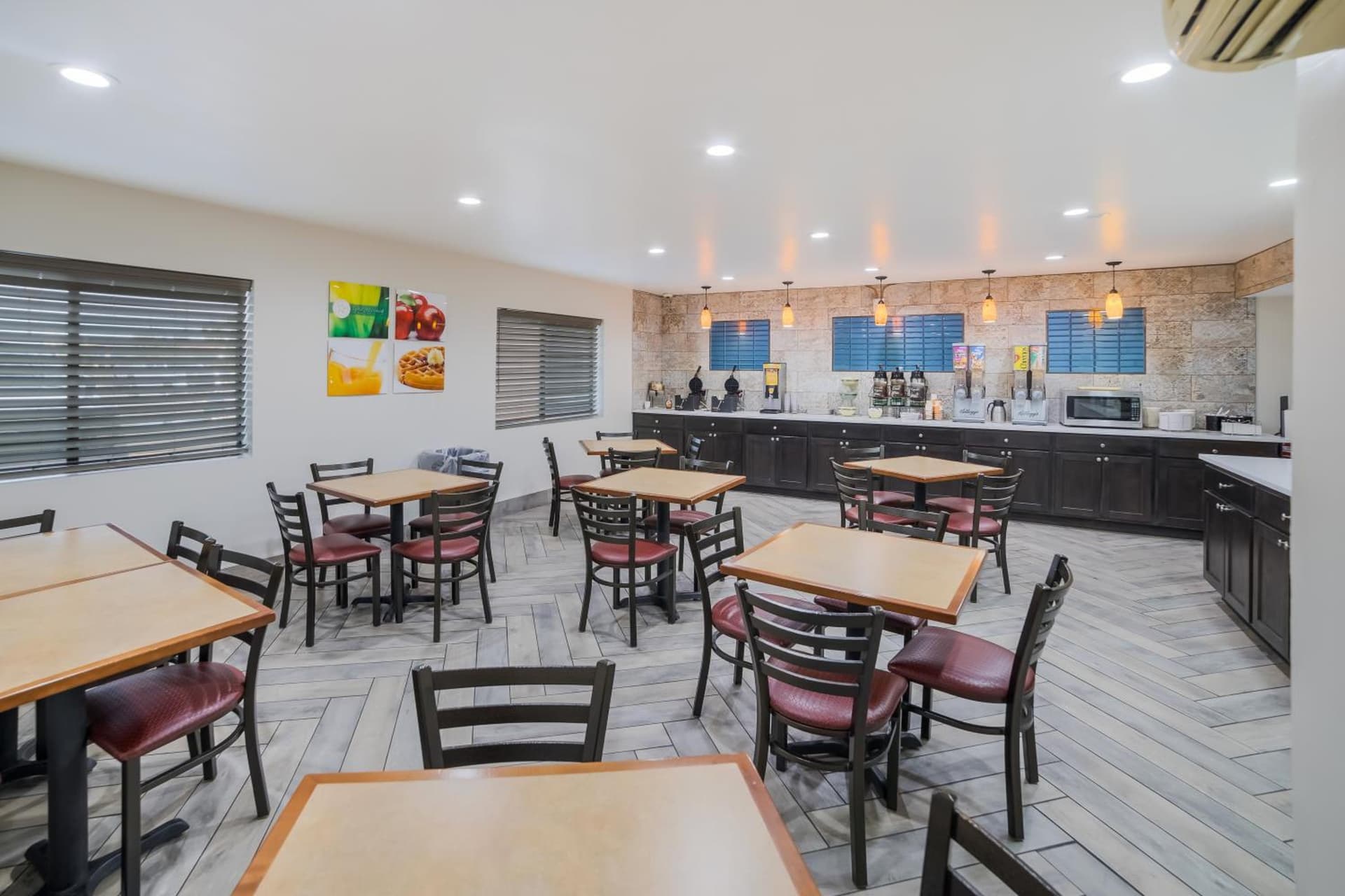 Quality Inn & Suites Goodyear - Phoenix West gallery photo in Goodyear, AZ — image 37