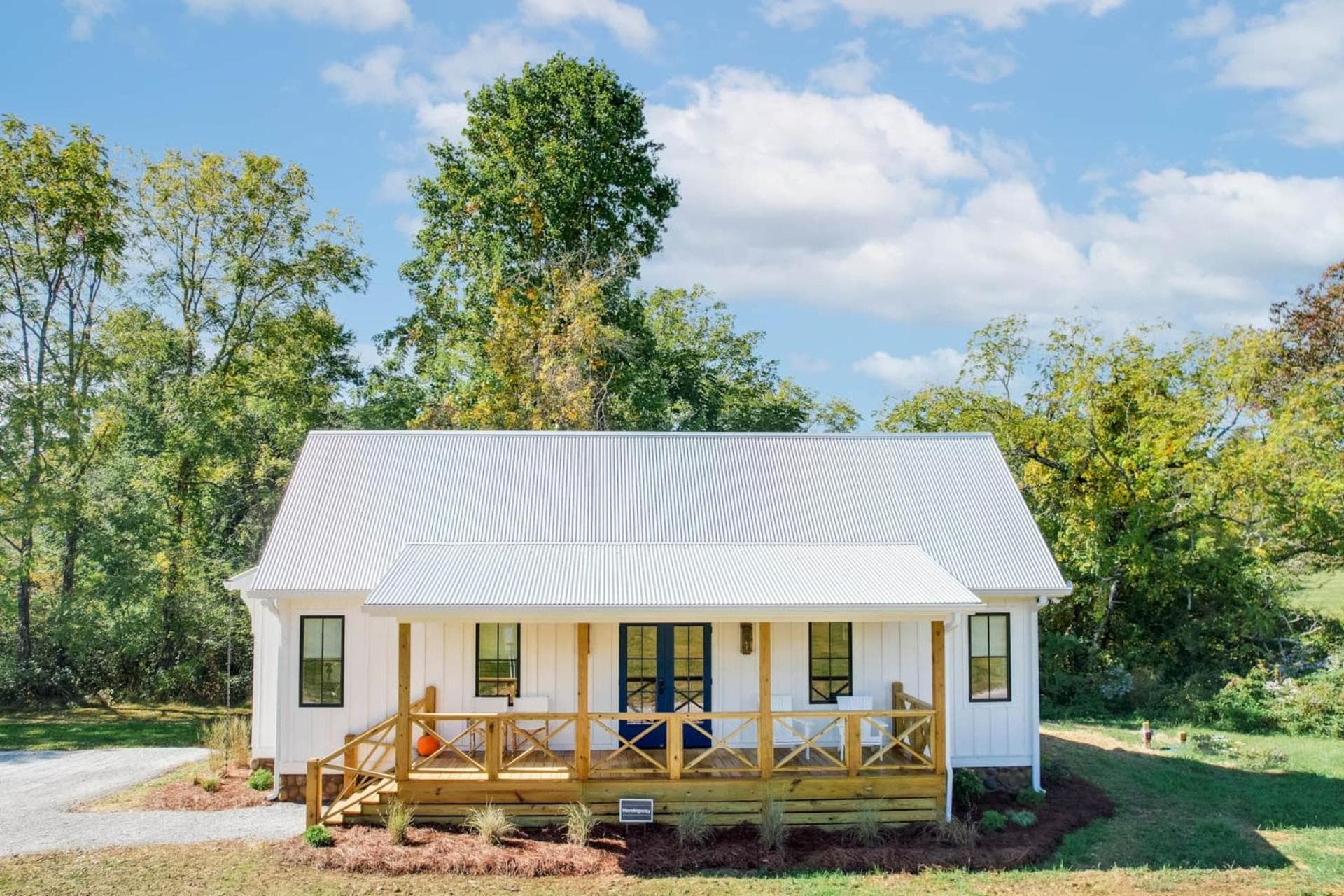 Cottages @ Julep Farms interior in Dillard, GA — gallery photo 2