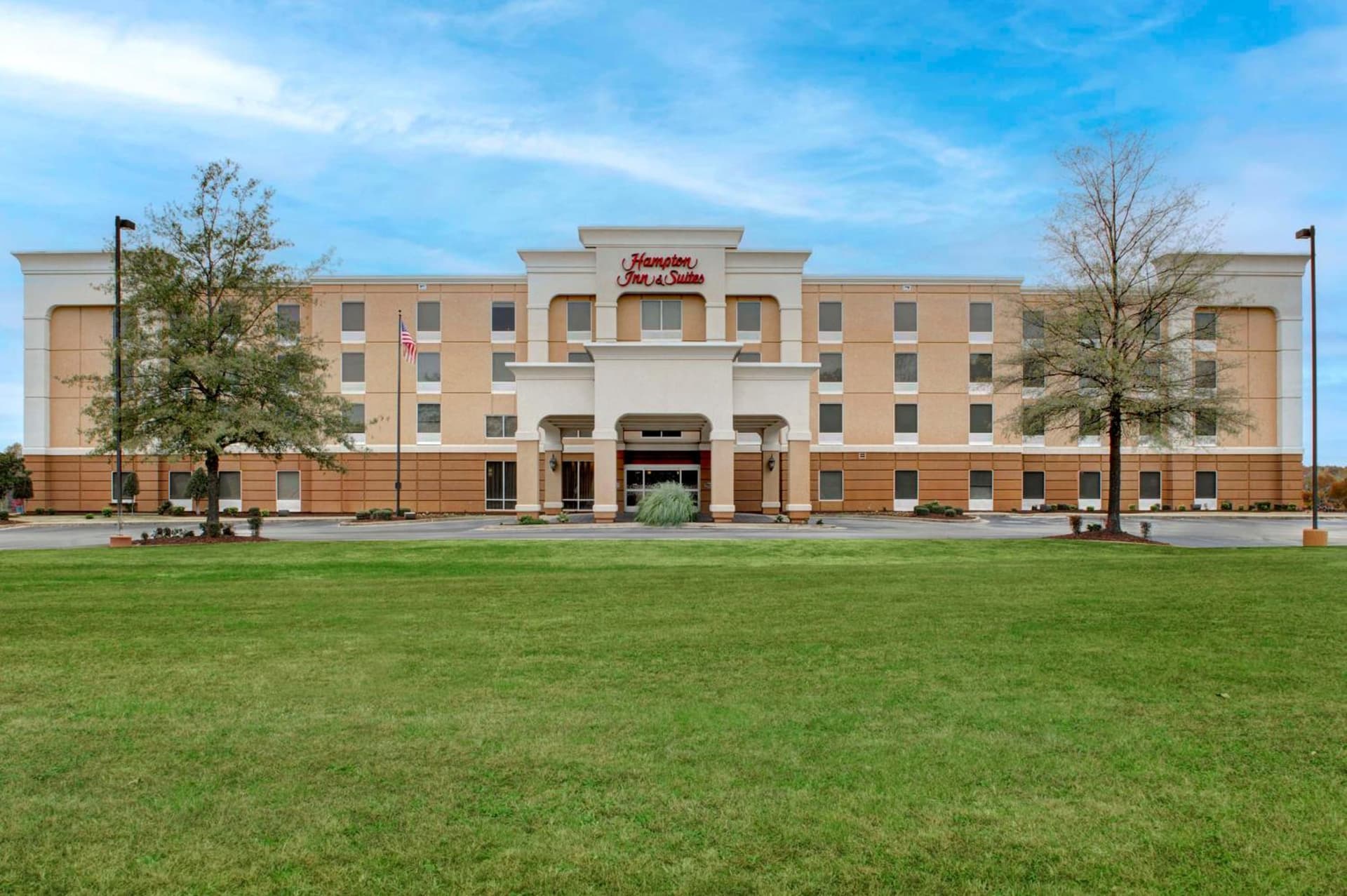 Hampton Inn & Suites Jackson featured exterior or lobby in Jackson, TN — similar hotel