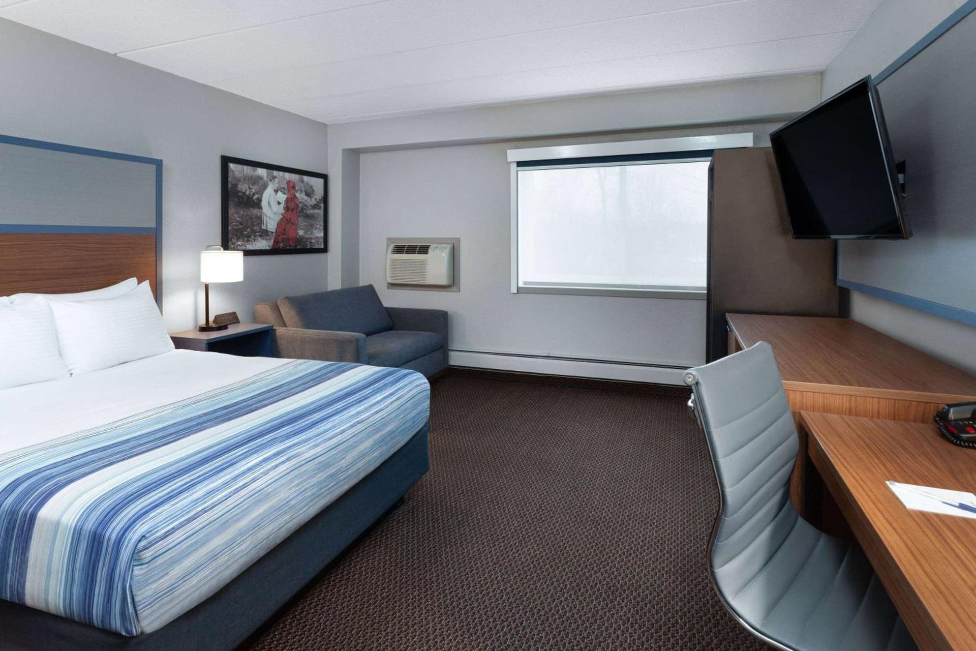 AmericInn by Wyndham New Richmond gallery photo in New Richmond, WI — image 76