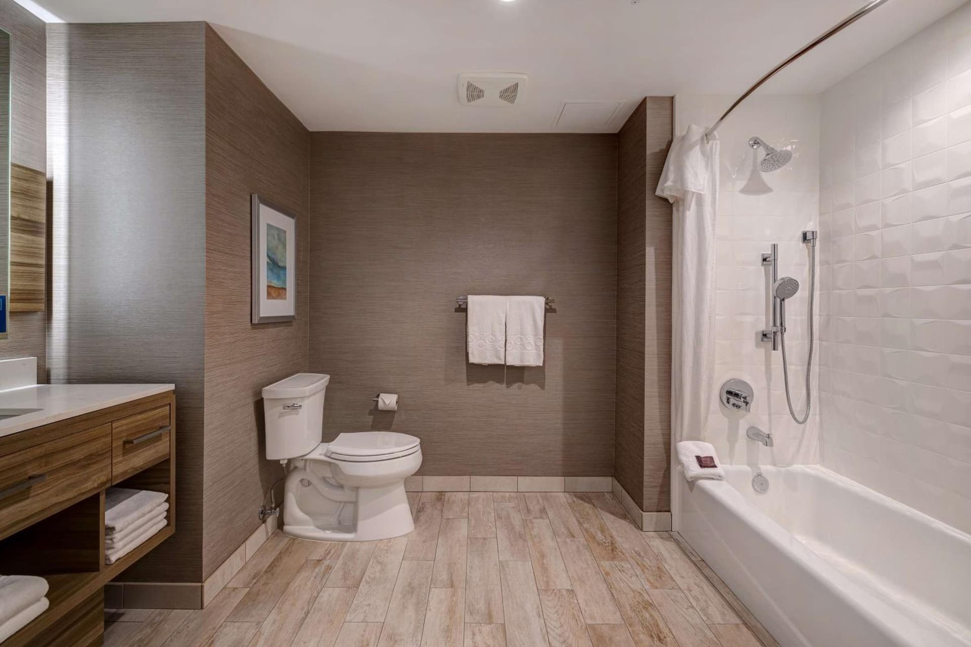 Hilton Garden Inn Anaheim Resort gallery photo in Anaheim, CA — image 10