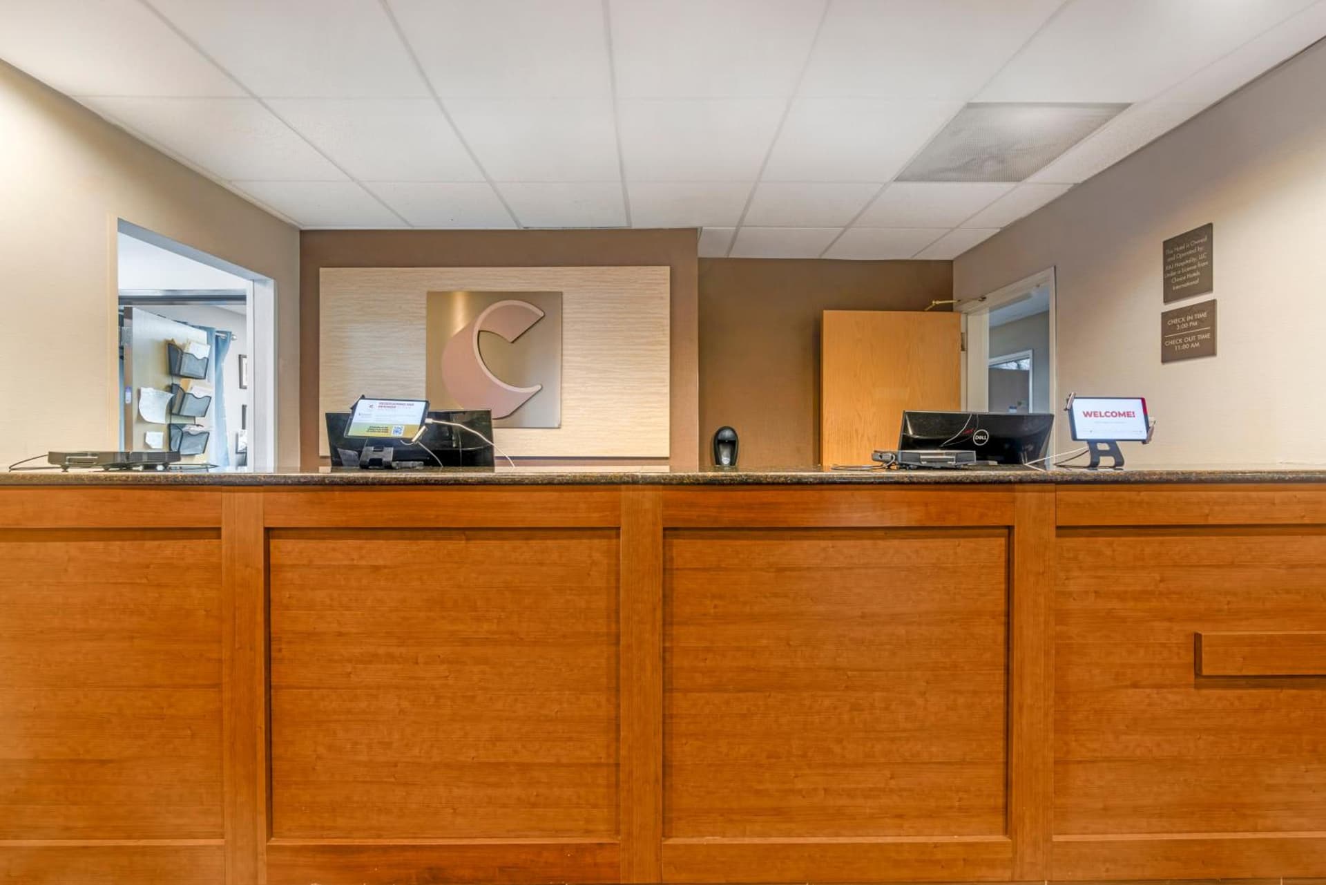 Spark By Hilton Wilmington interior in Wilmington, NC — gallery photo 2