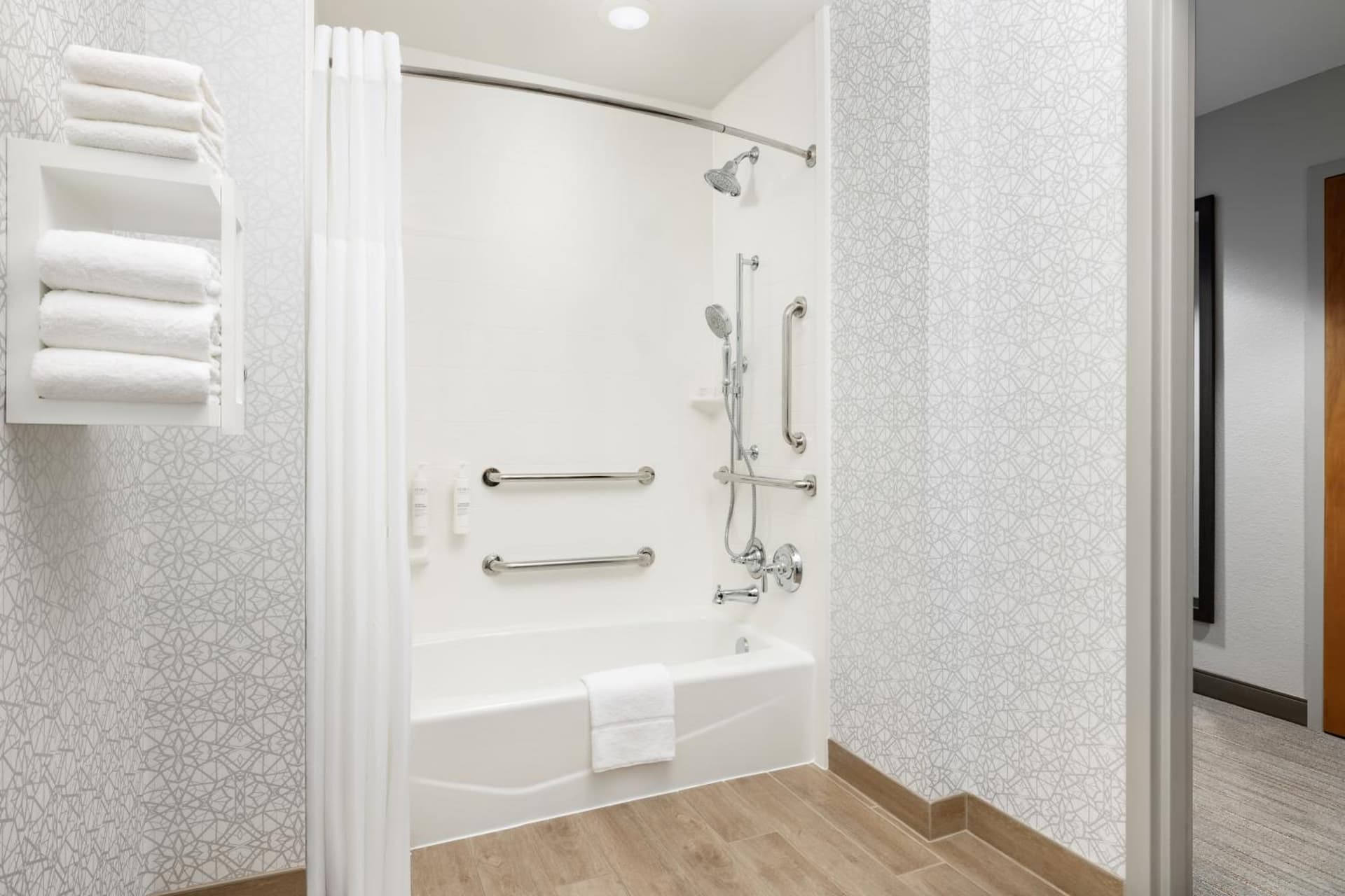 Hampton Inn Columbia, MD property views in Columbia, MD — gallery photo 3