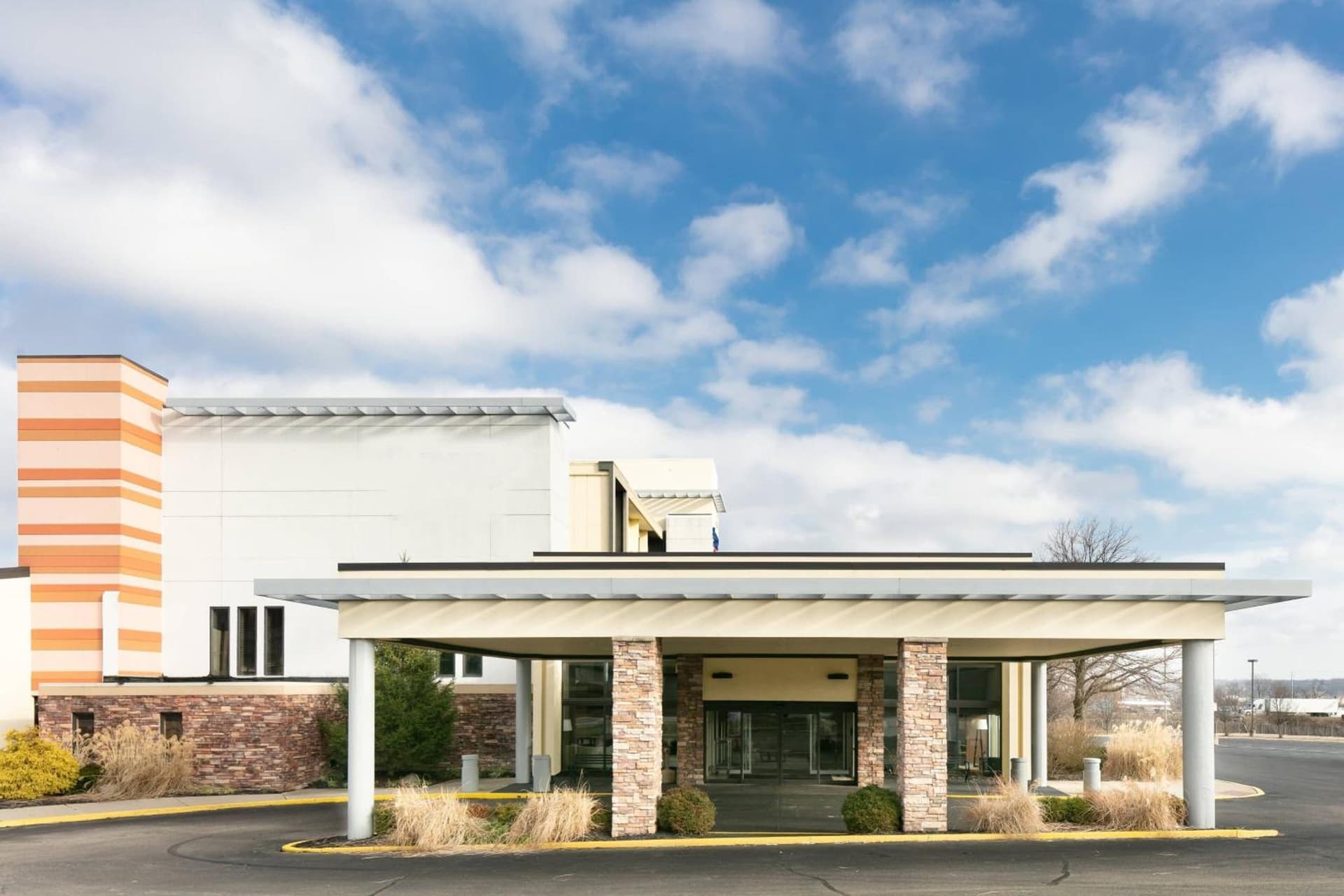 Chester Inn & Suites featured exterior or lobby in Sharonville, OH — similar hotel