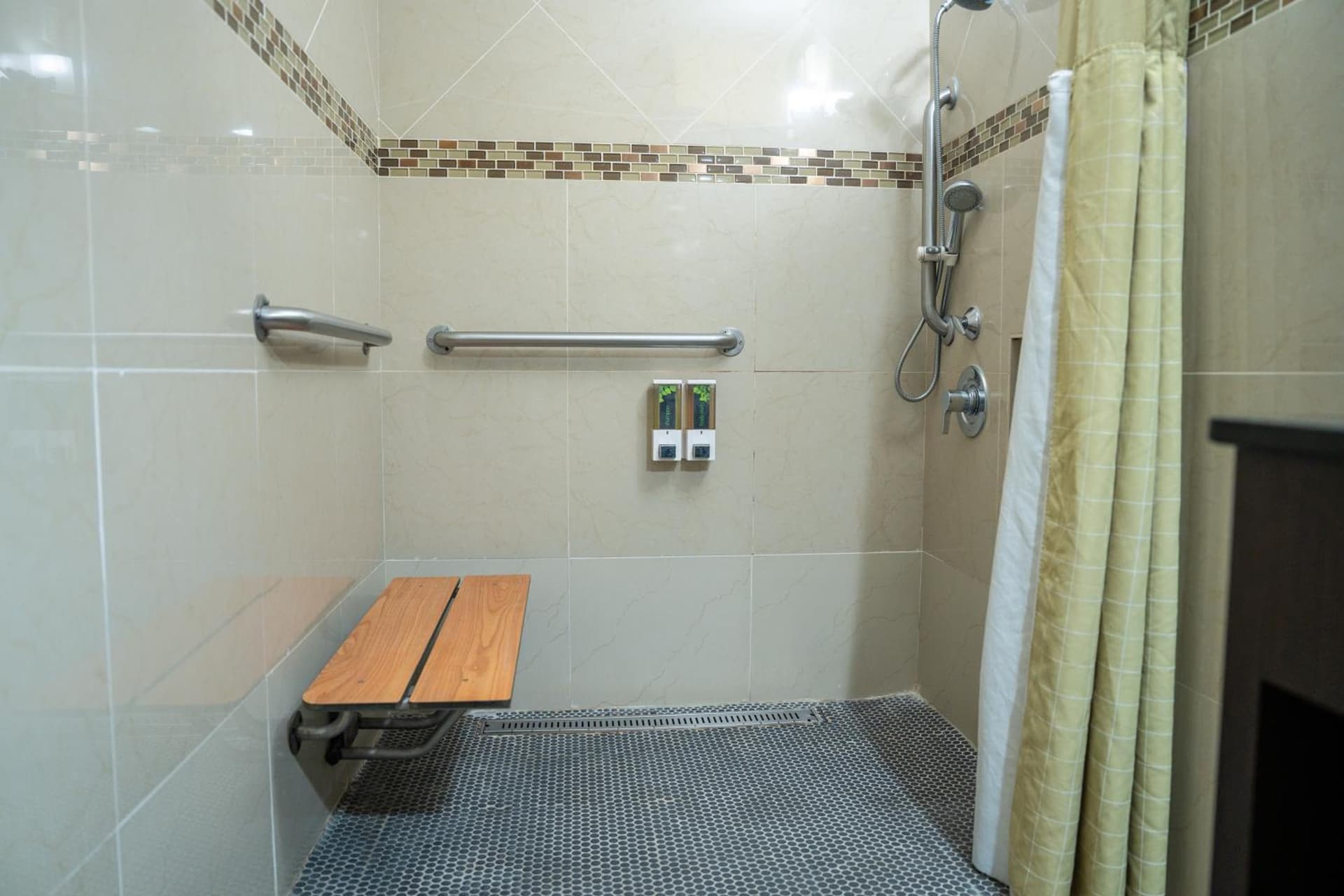 Americas Best Value Inn Fort Myers gallery photo in Fort Myers, FL — image 6