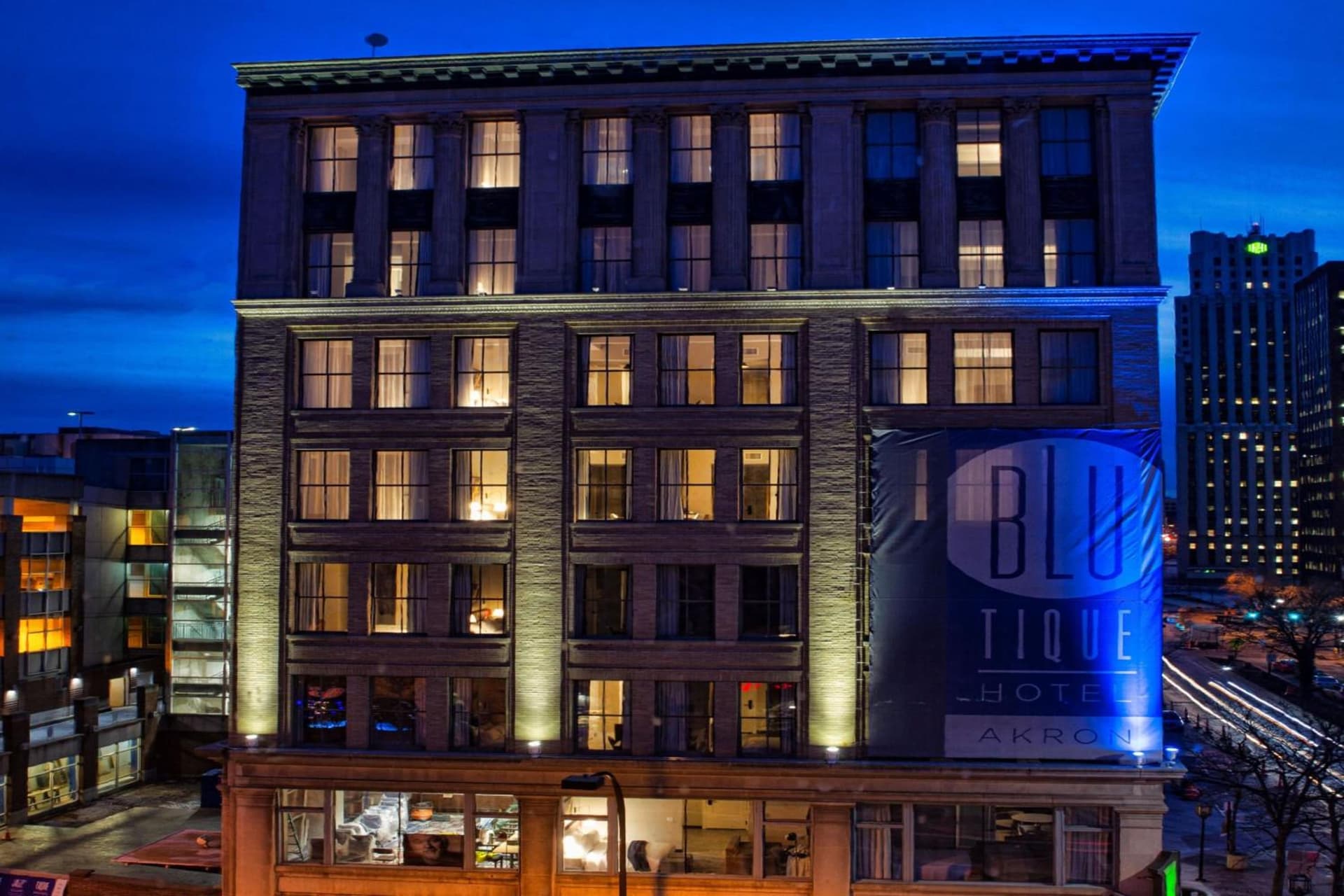 BLU-Tique, Akron, a Tribute Portfolio Hotel gallery photo in Akron, OH — image 41