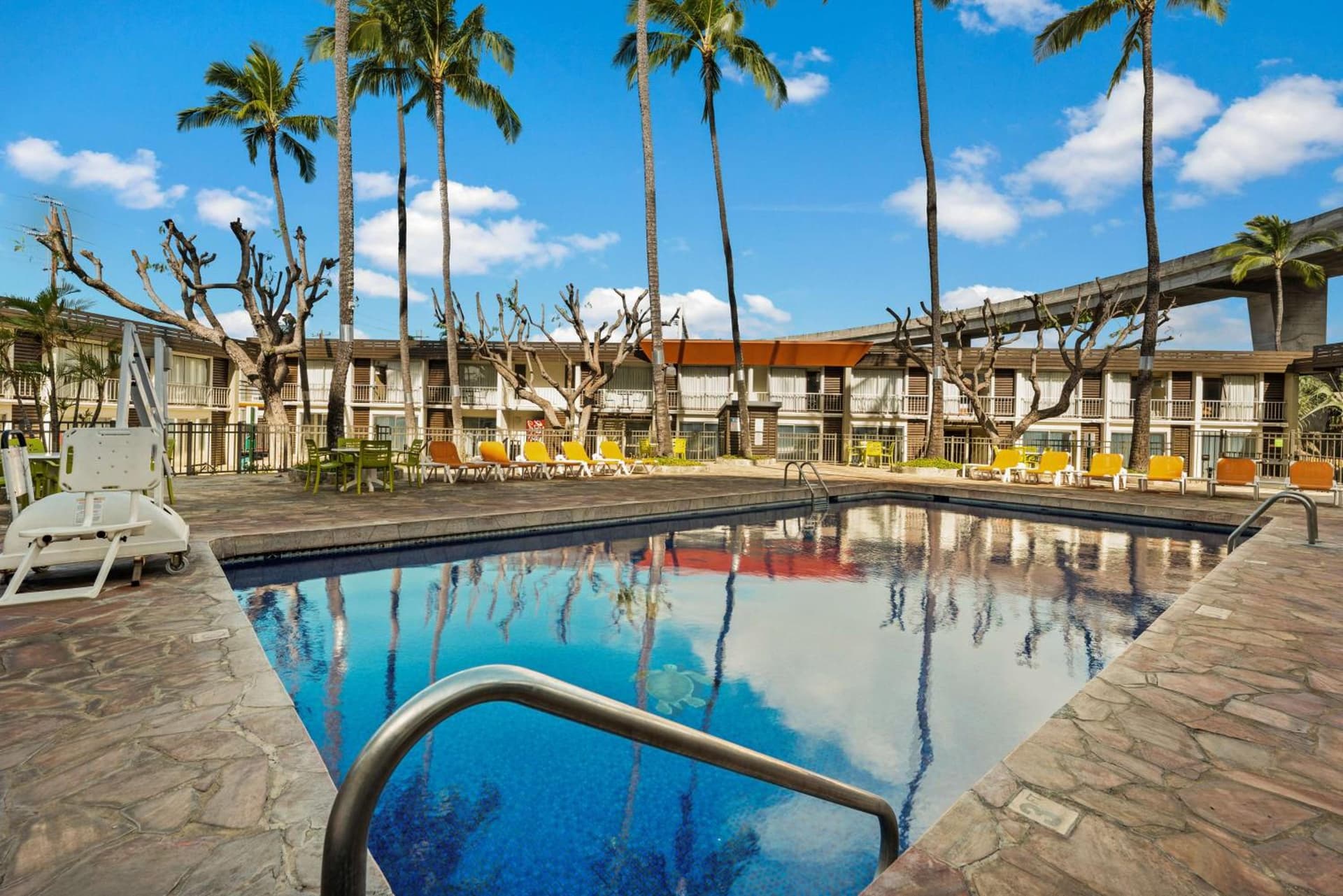 Best Western The Plaza Hotel Honolulu Airport - Free Breakfast gallery photo in Honolulu, HI — image 42