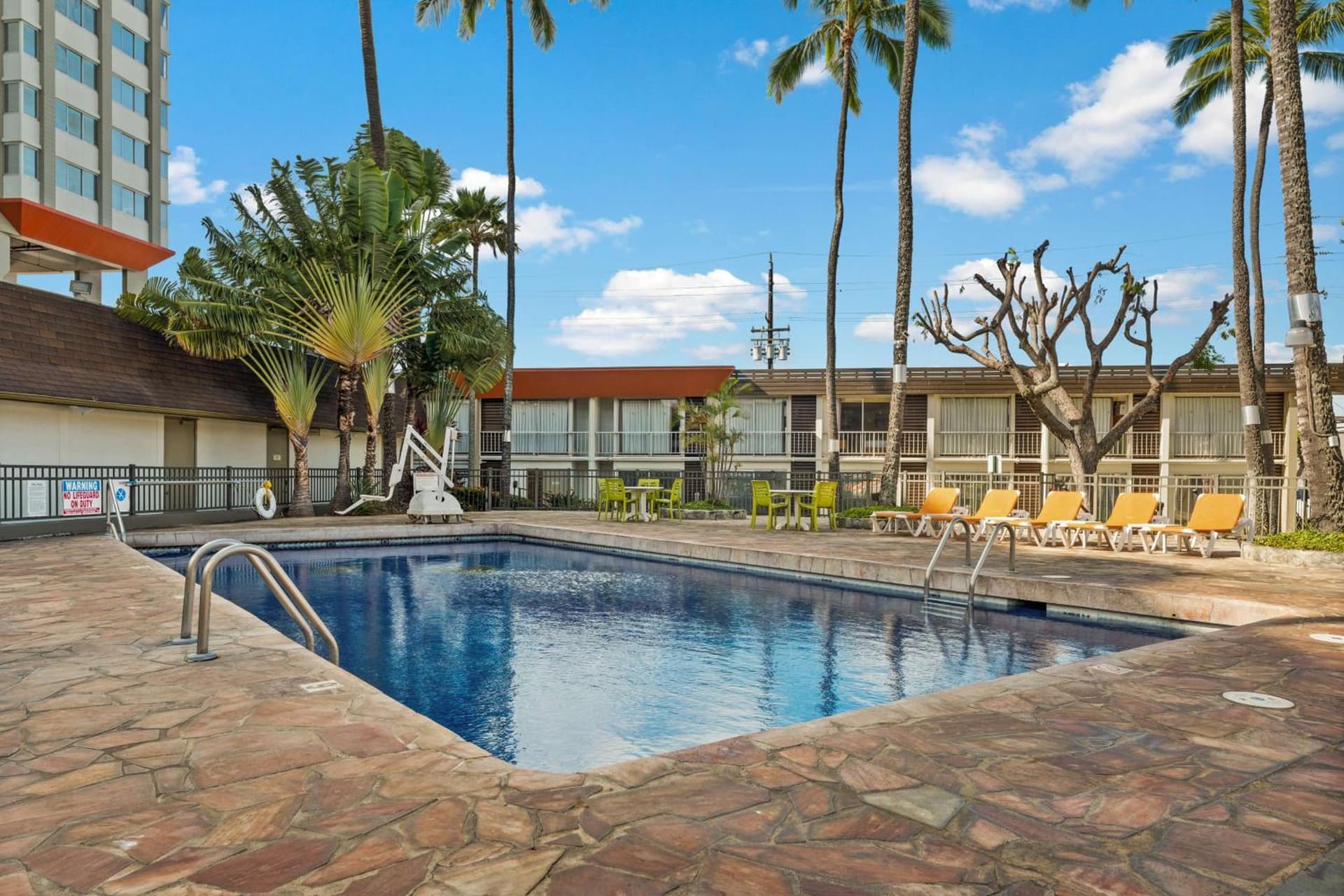 Best Western The Plaza Hotel Honolulu Airport - Free Breakfast gallery photo in Honolulu, HI — image 26