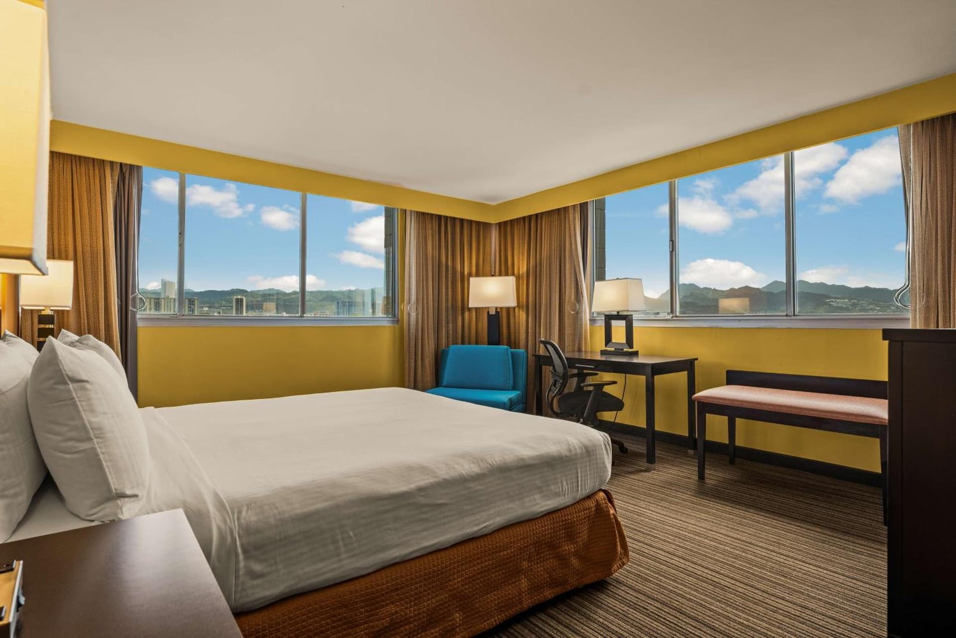 Best Western The Plaza Hotel Honolulu Airport - Free Breakfast gallery photo in Honolulu, HI — image 29