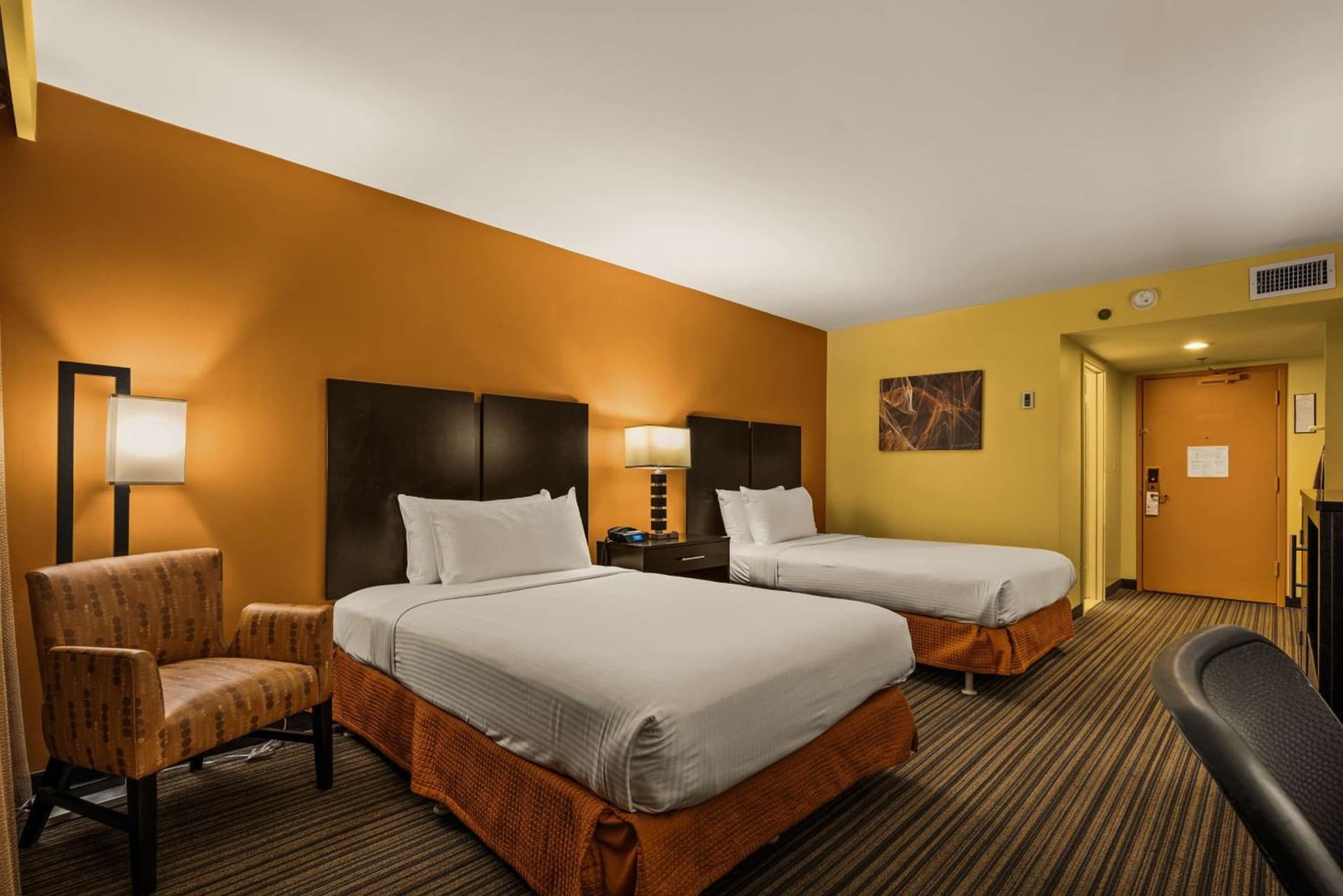 Best Western The Plaza Hotel Honolulu Airport - Free Breakfast gallery photo in Honolulu, HI — image 43