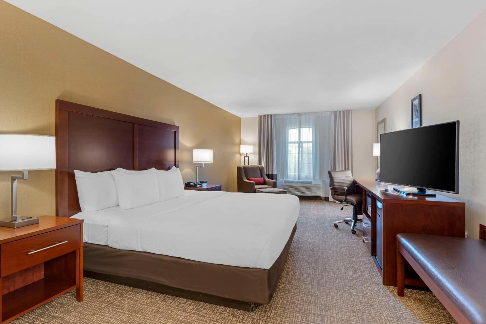 Comfort Inn Marina on the Monterey Bay gallery photo in Marina, CA — image 49
