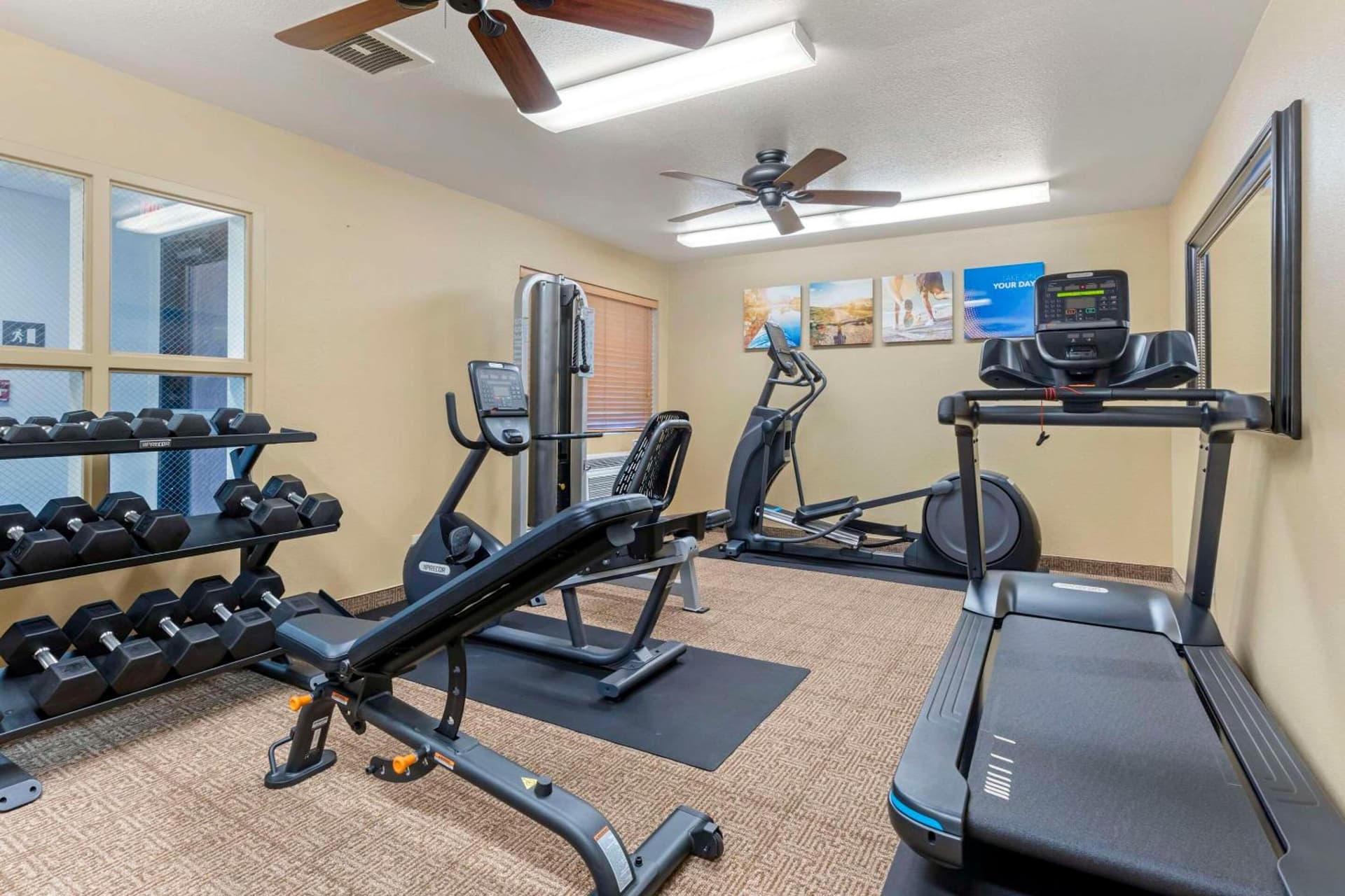 Comfort Inn Marina on the Monterey Bay gallery photo in Marina, CA — image 32