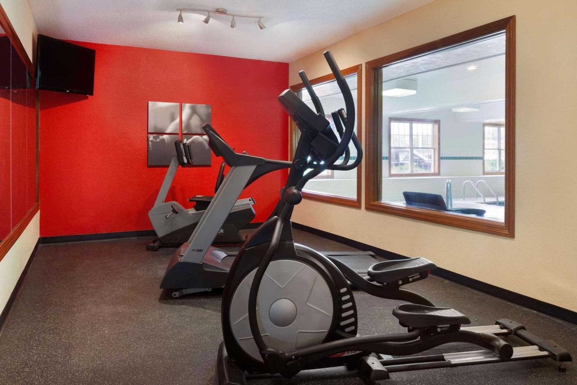 Country Inn & Suites by Radisson, Macedonia, OH gallery photo in Macedonia, OH — image 30