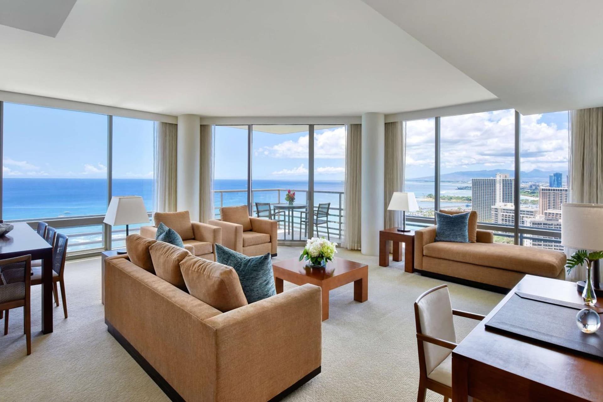 Ka Laʻi Waikiki Beach, LXR Hotels & Resorts gallery photo in Honolulu, HI — image 36