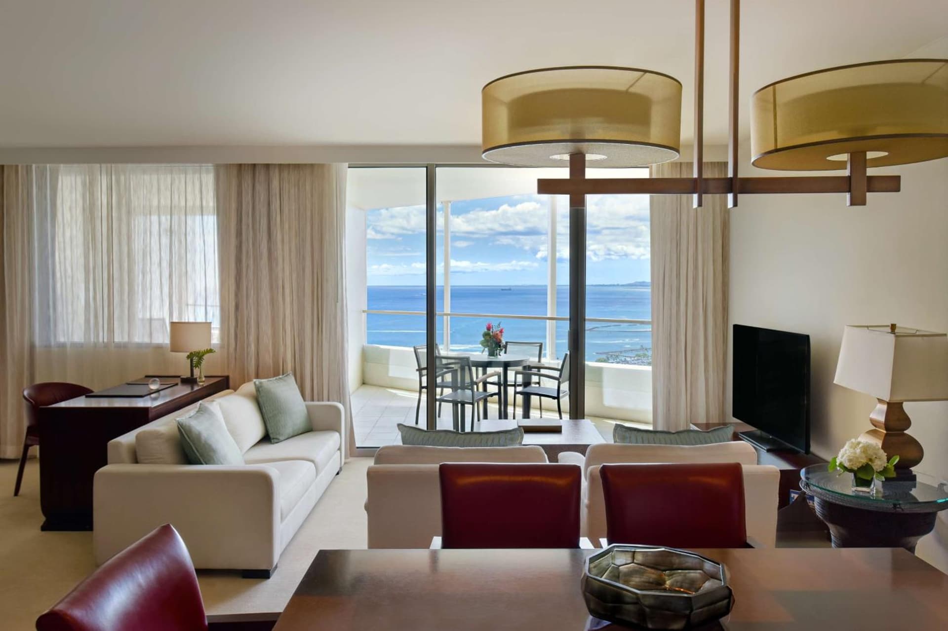 Ka Laʻi Waikiki Beach, LXR Hotels & Resorts gallery photo in Honolulu, HI — image 21