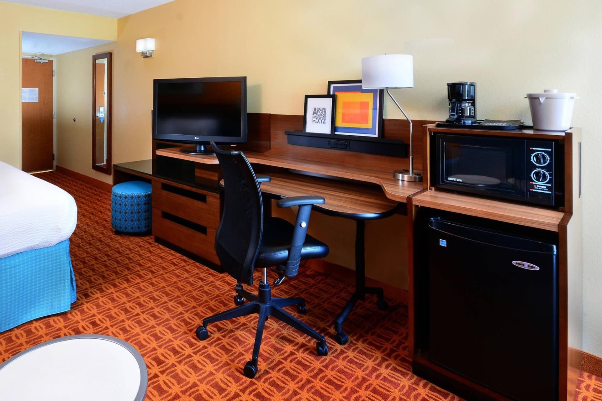 Fairfield Inn and Suites by Marriott Winston Salem/Hanes gallery photo in Winston-Salem, NC — image 12