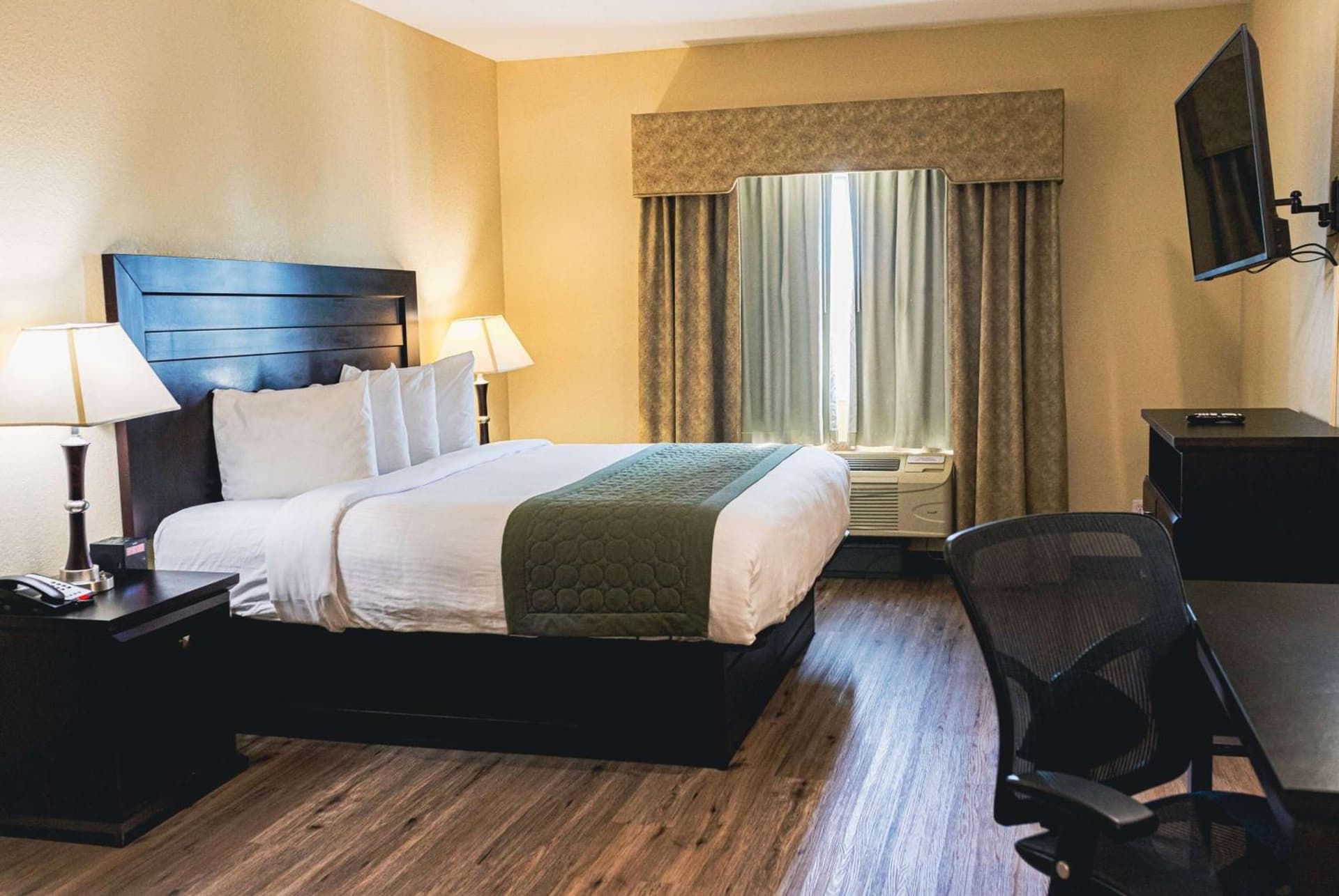 Grander Inn & Suites by IHG gallery photo in Tyler, TX — image 9