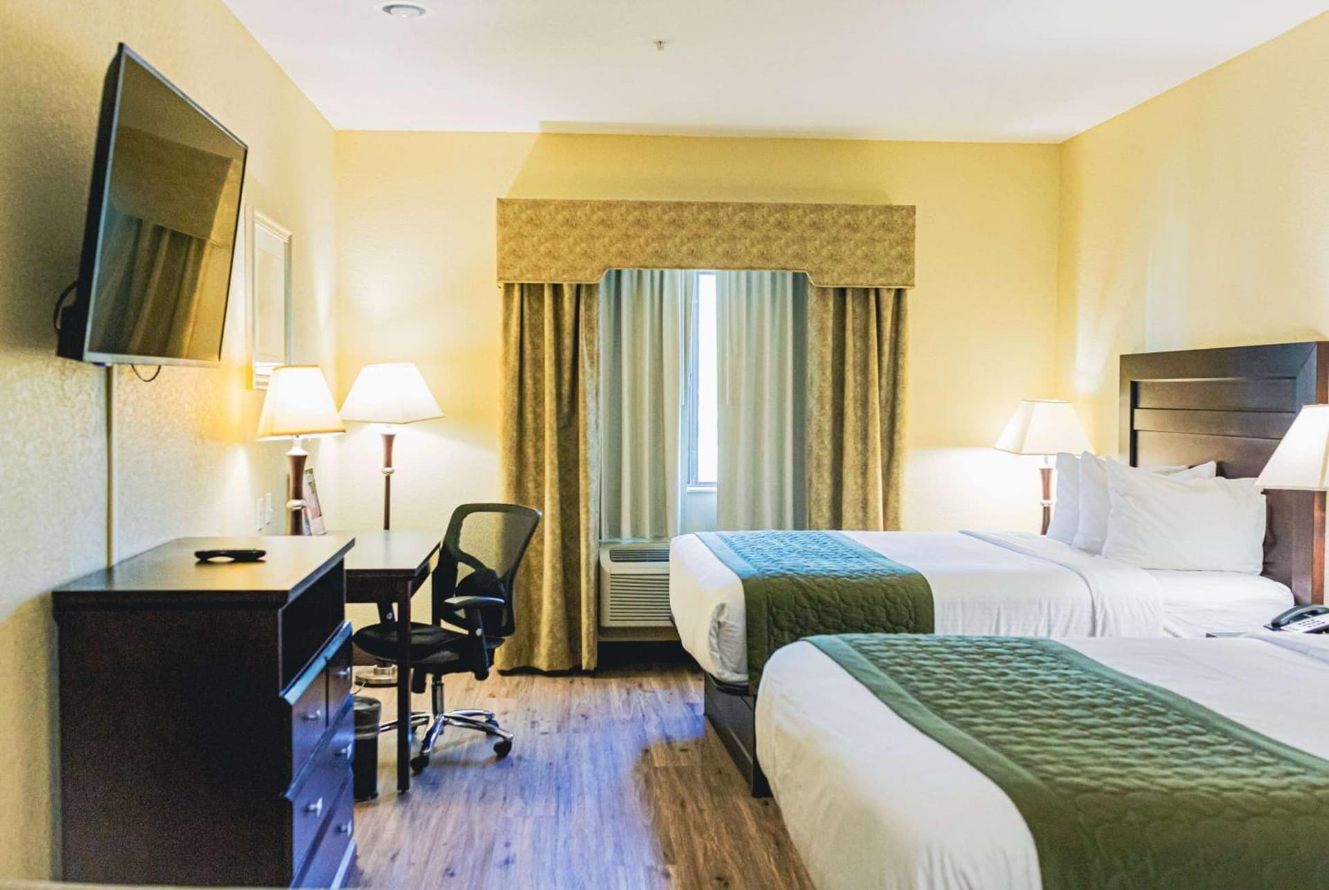 Grander Inn & Suites by IHG gallery photo in Tyler, TX — image 13