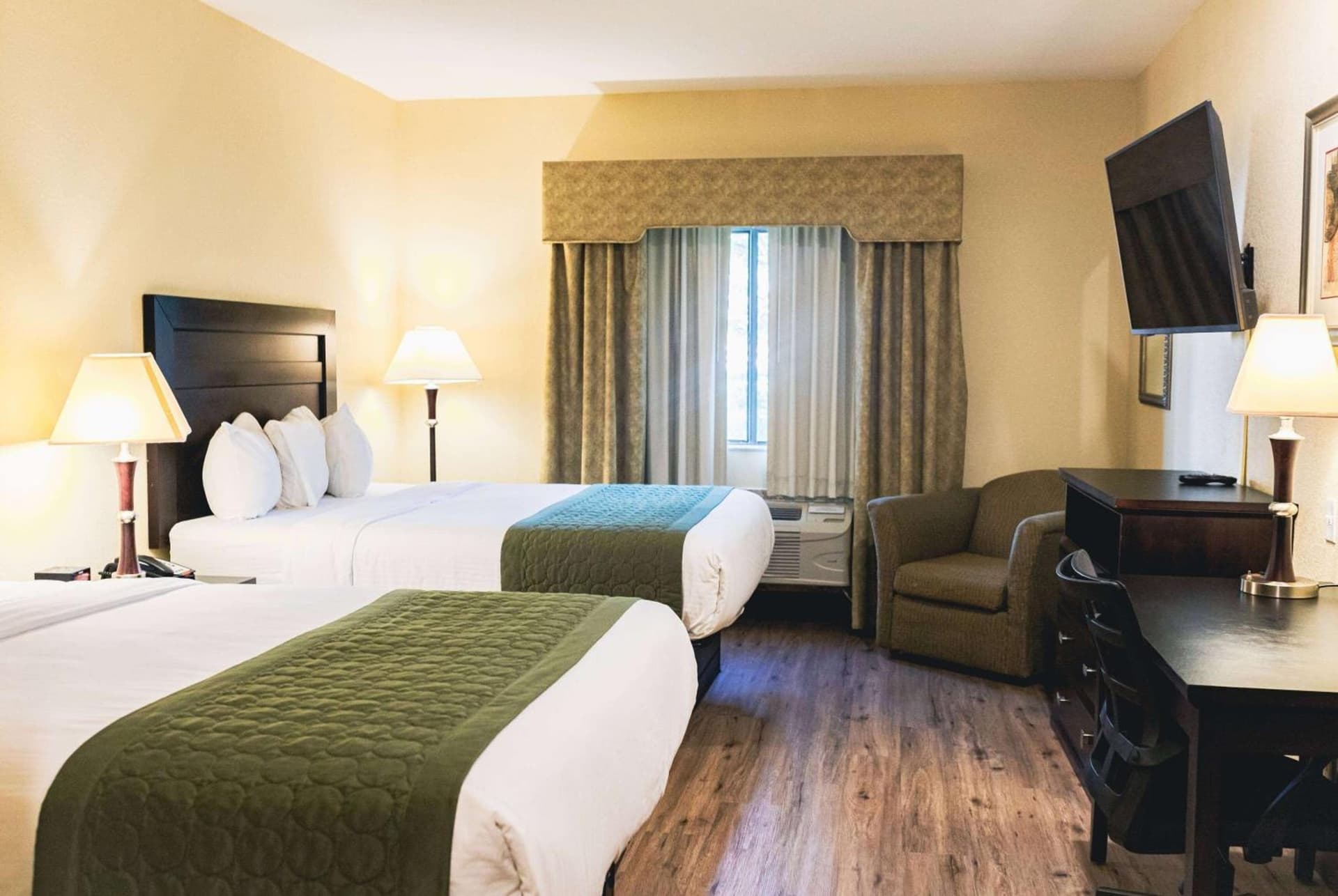 Grander Inn & Suites by IHG gallery photo in Tyler, TX — image 20