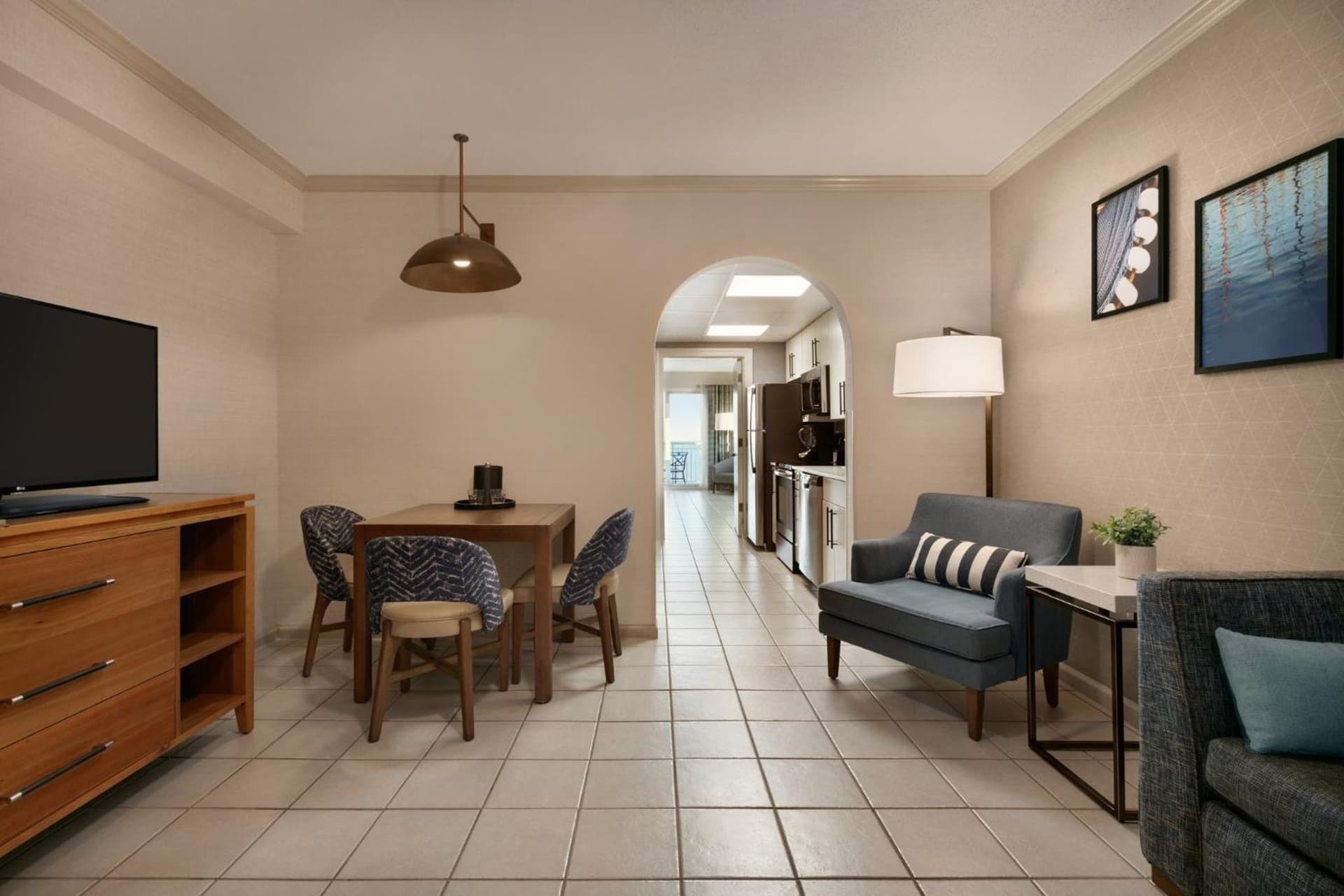 Holiday Inn & Suites Ocean City by IHG gallery photo in Ocean City, MD — image 98