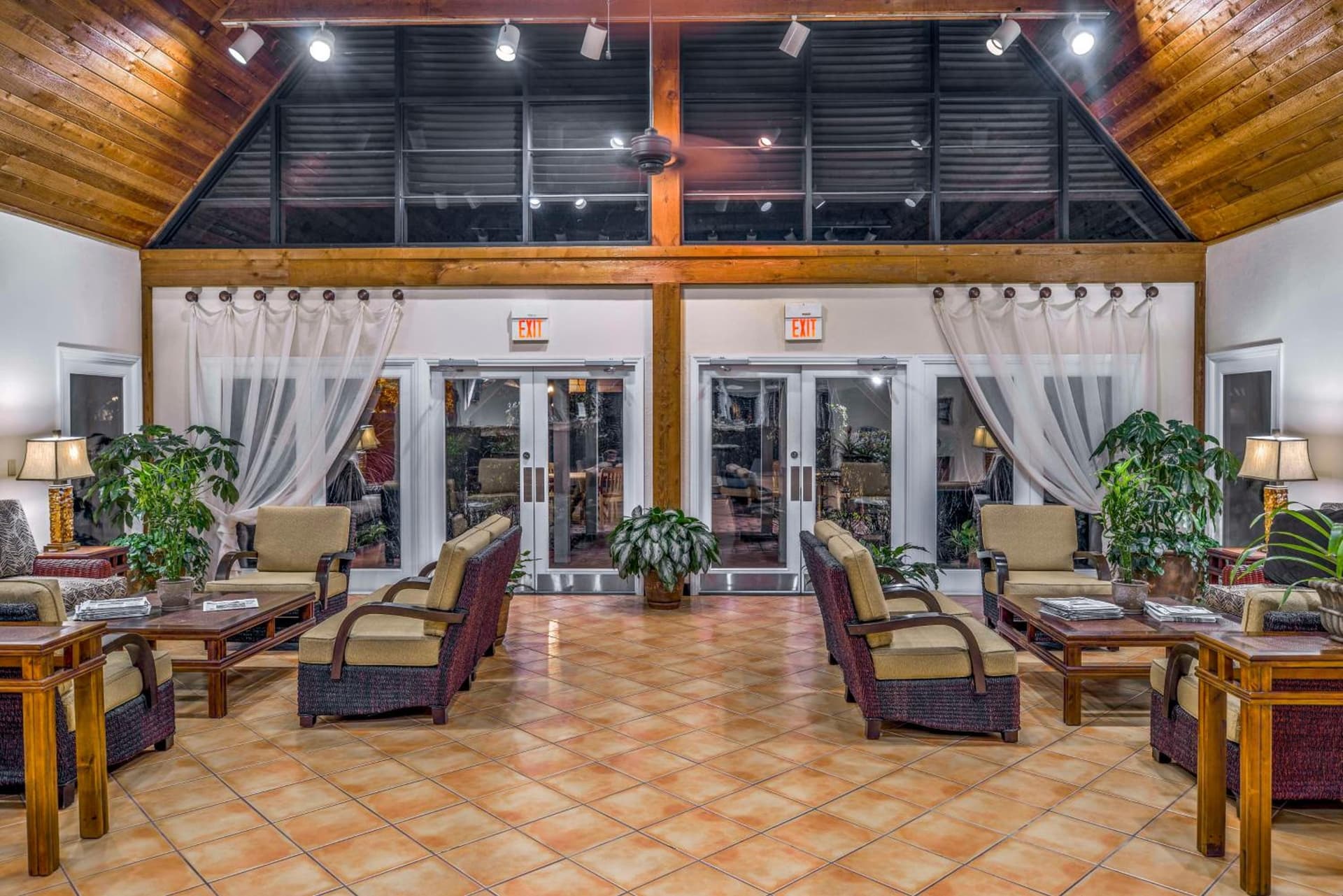 Hilton Vacation Club Polynesian Isles Kissimmee property views in Kissimmee, FL — gallery photo 3