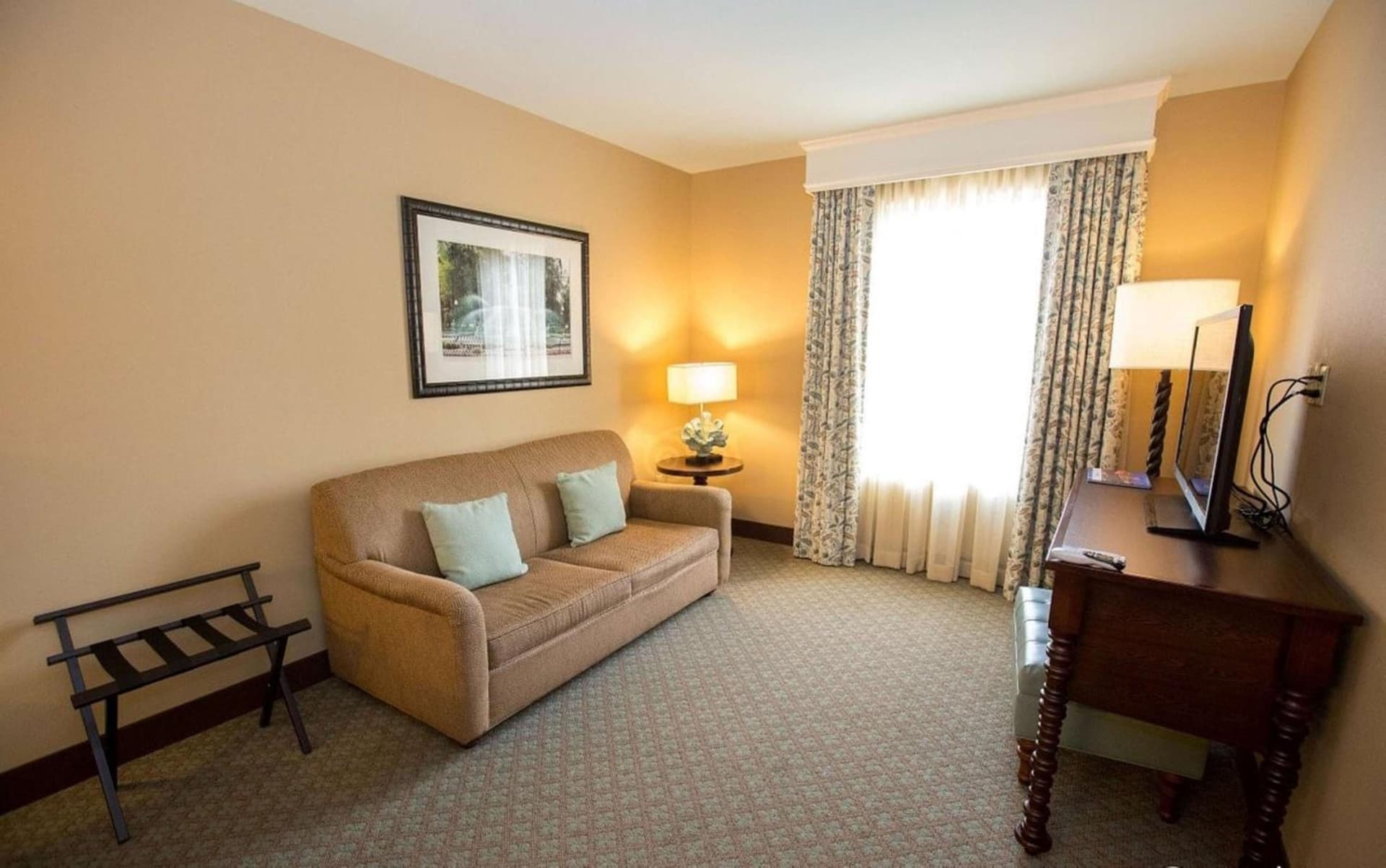Embassy Suites Savannah Historic District gallery photo in Savannah, GA — image 23