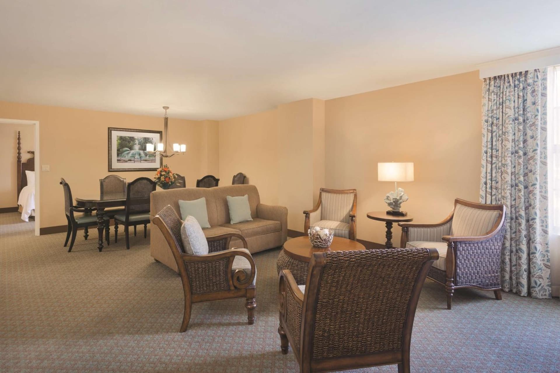 Embassy Suites Savannah Historic District gallery photo in Savannah, GA — image 30