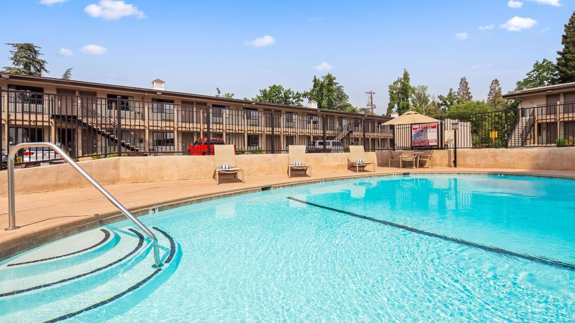 Best Western Golden Key property views in Auburn, CA — gallery photo 3