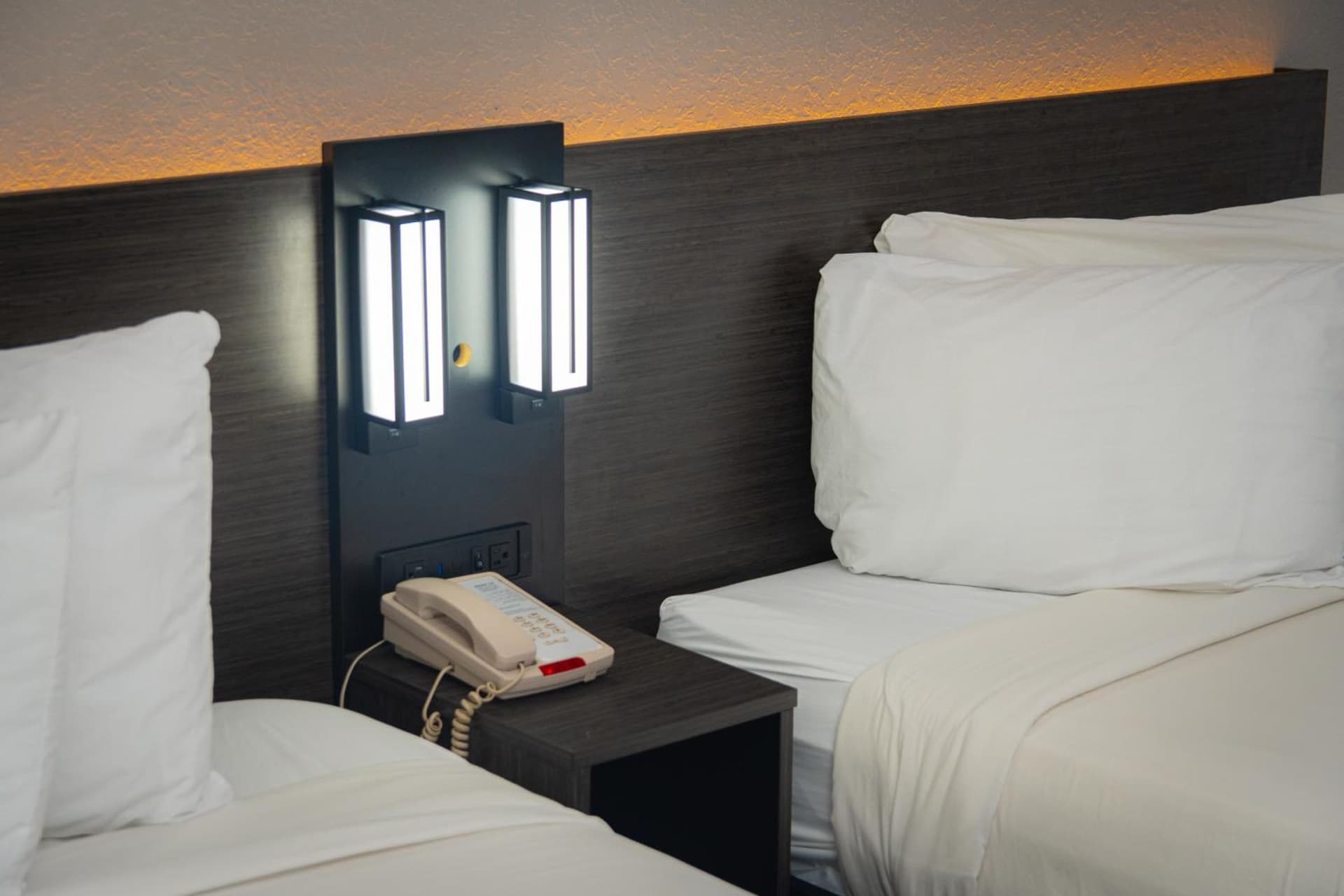 Studio 6 Extended Stay - Coral Springs, FL- Fort Lauderdale gallery photo in Coral Springs, FL — image 53