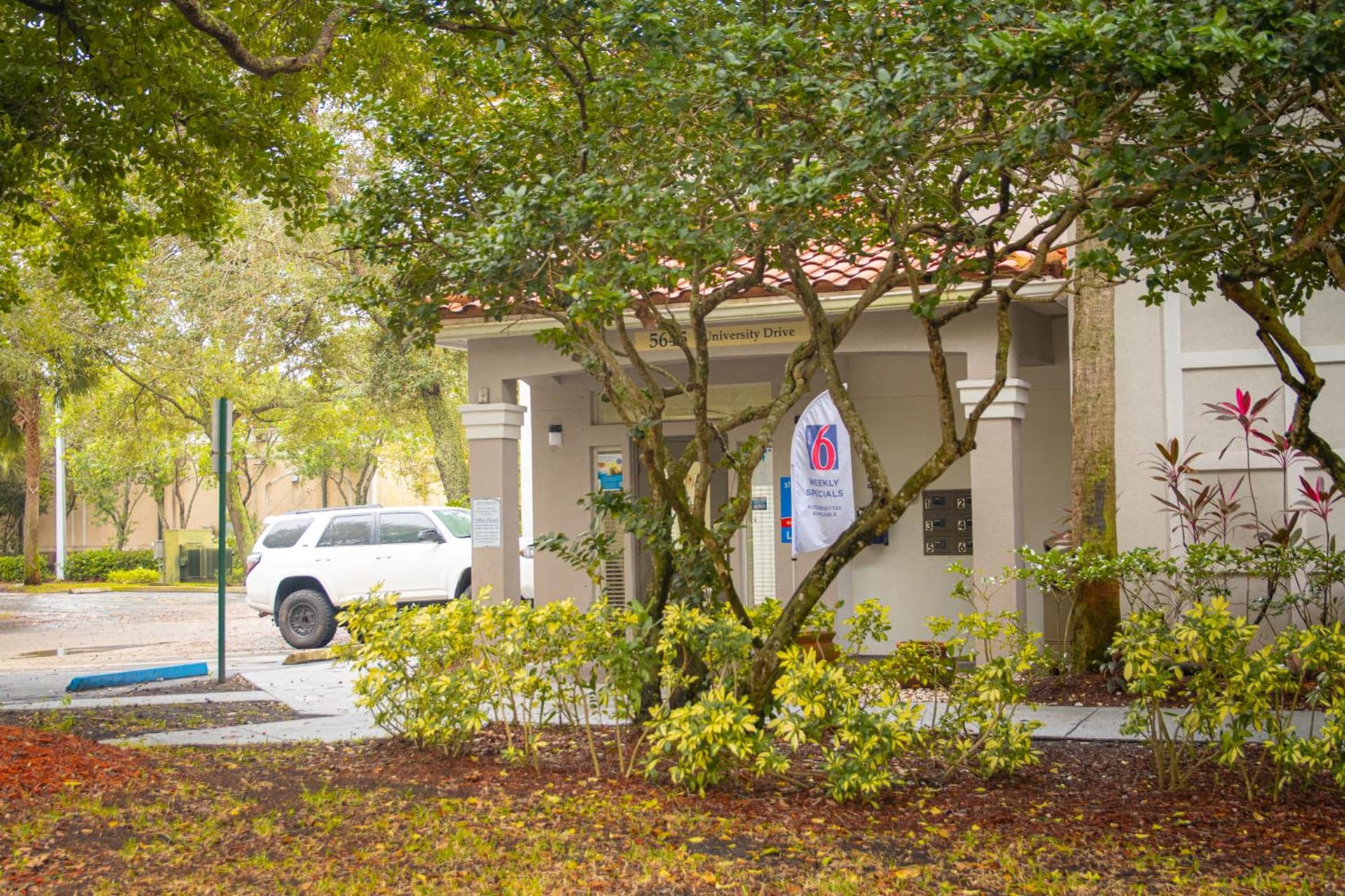 Studio 6 Extended Stay - Coral Springs, FL- Fort Lauderdale gallery photo in Coral Springs, FL — image 69