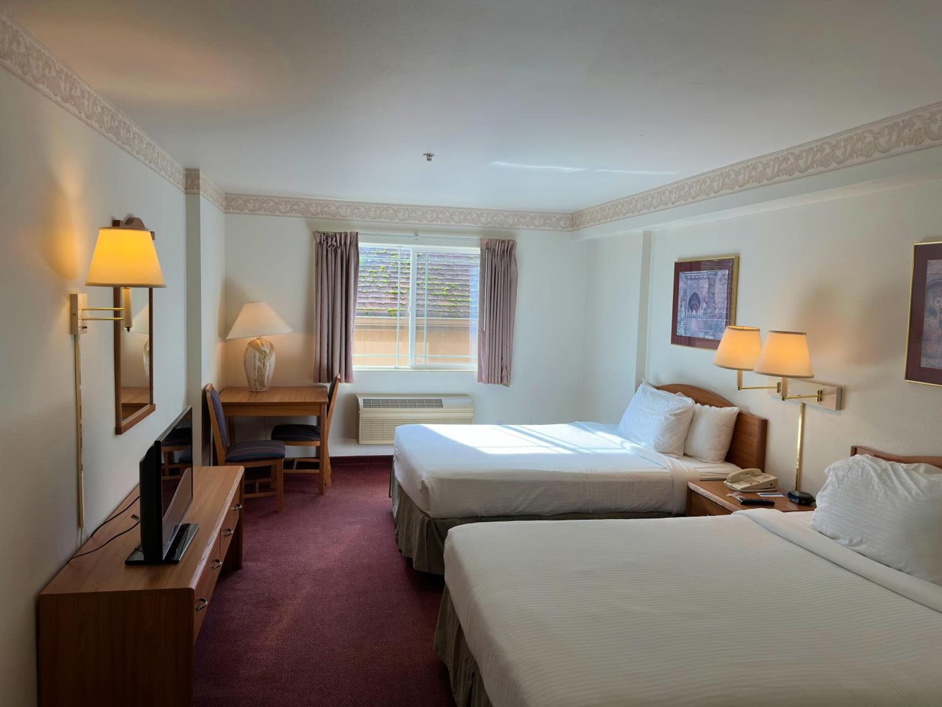 Peppermill Empress Inn gallery photo in Centralia, WA — image 18